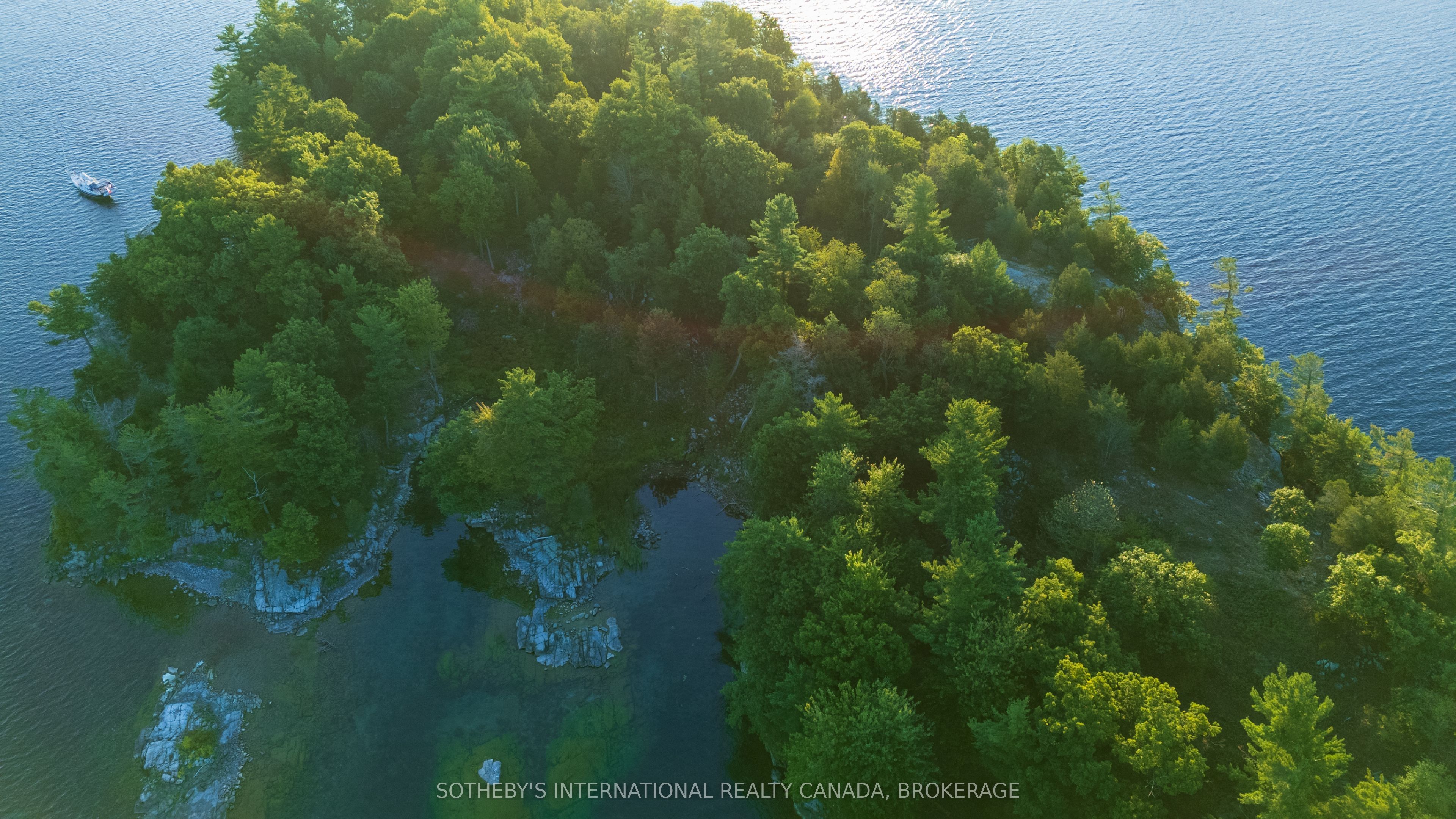 1 Dumfounder Island Property Photo 11
