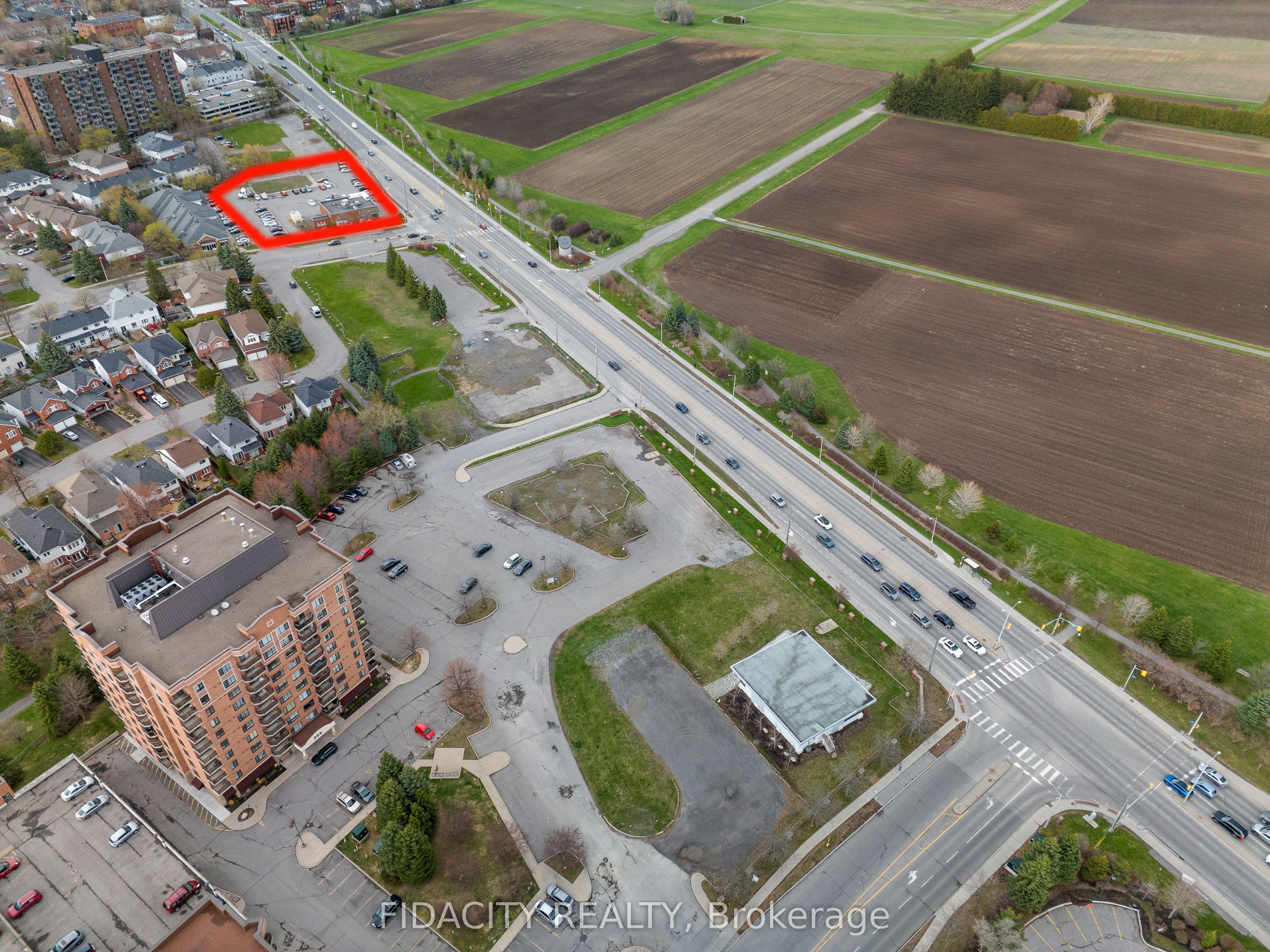 1230 Merivale Road Property Photo 3