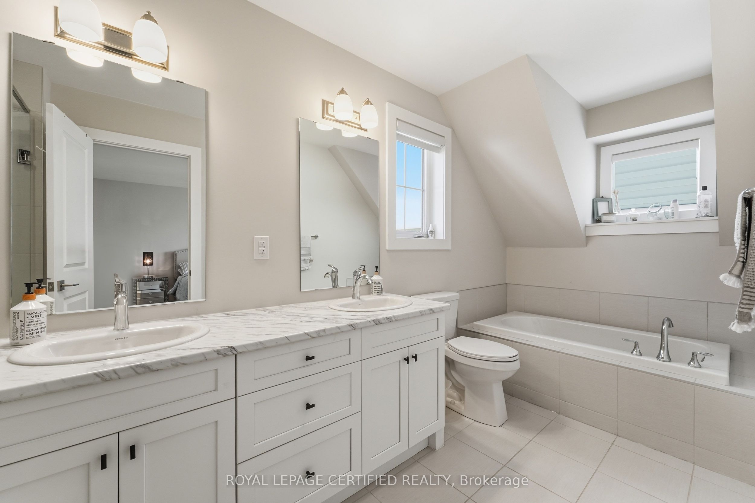 146 Sycamore Street Property Photo 14