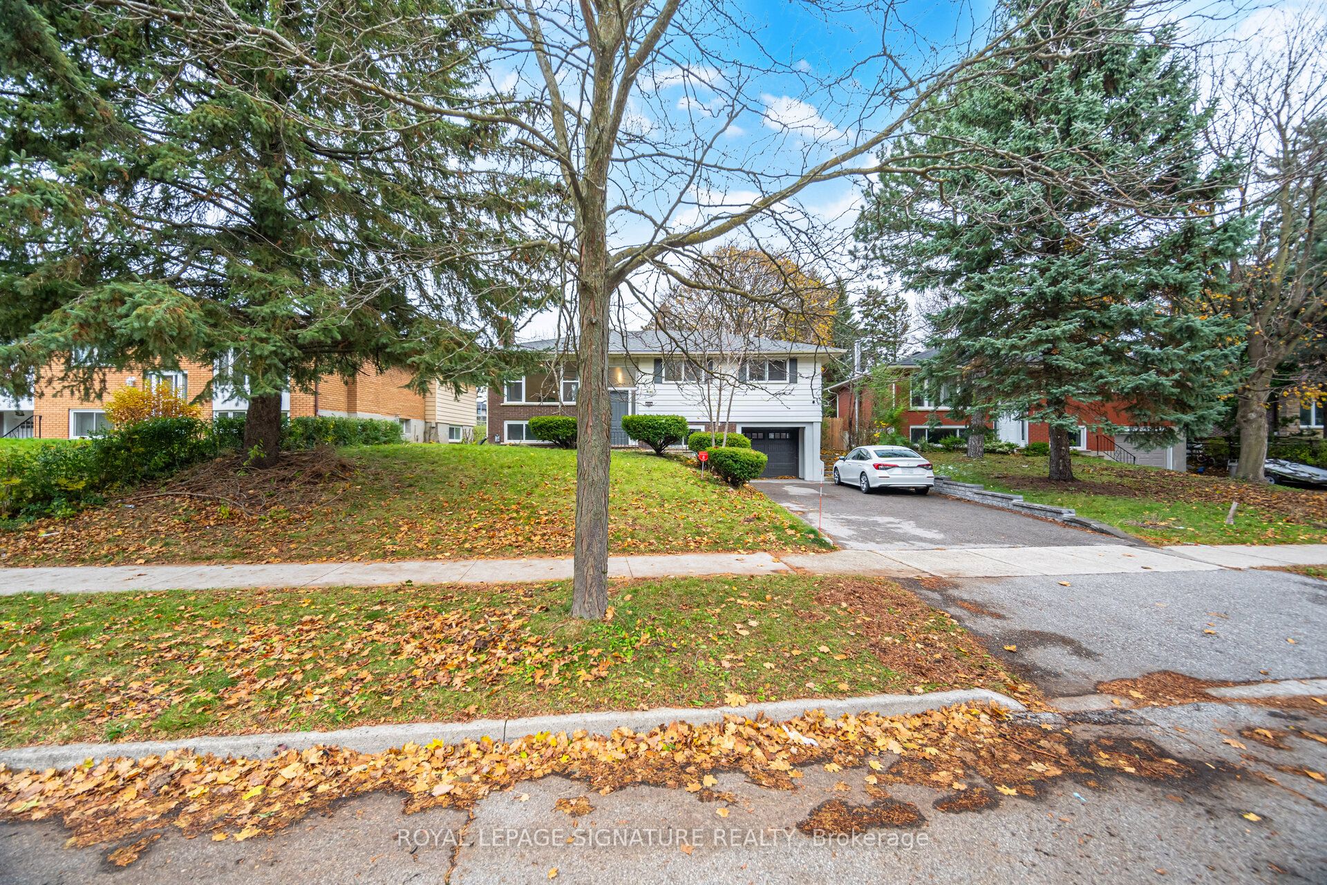 406 Tamarack Drive Property Photo 3