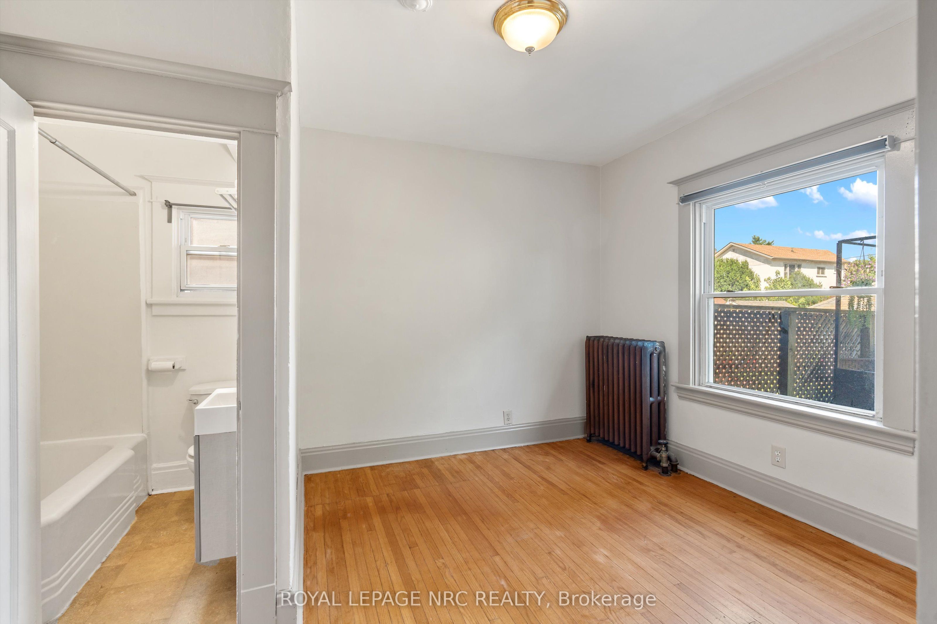 41 Louisa Street Property Photo 9