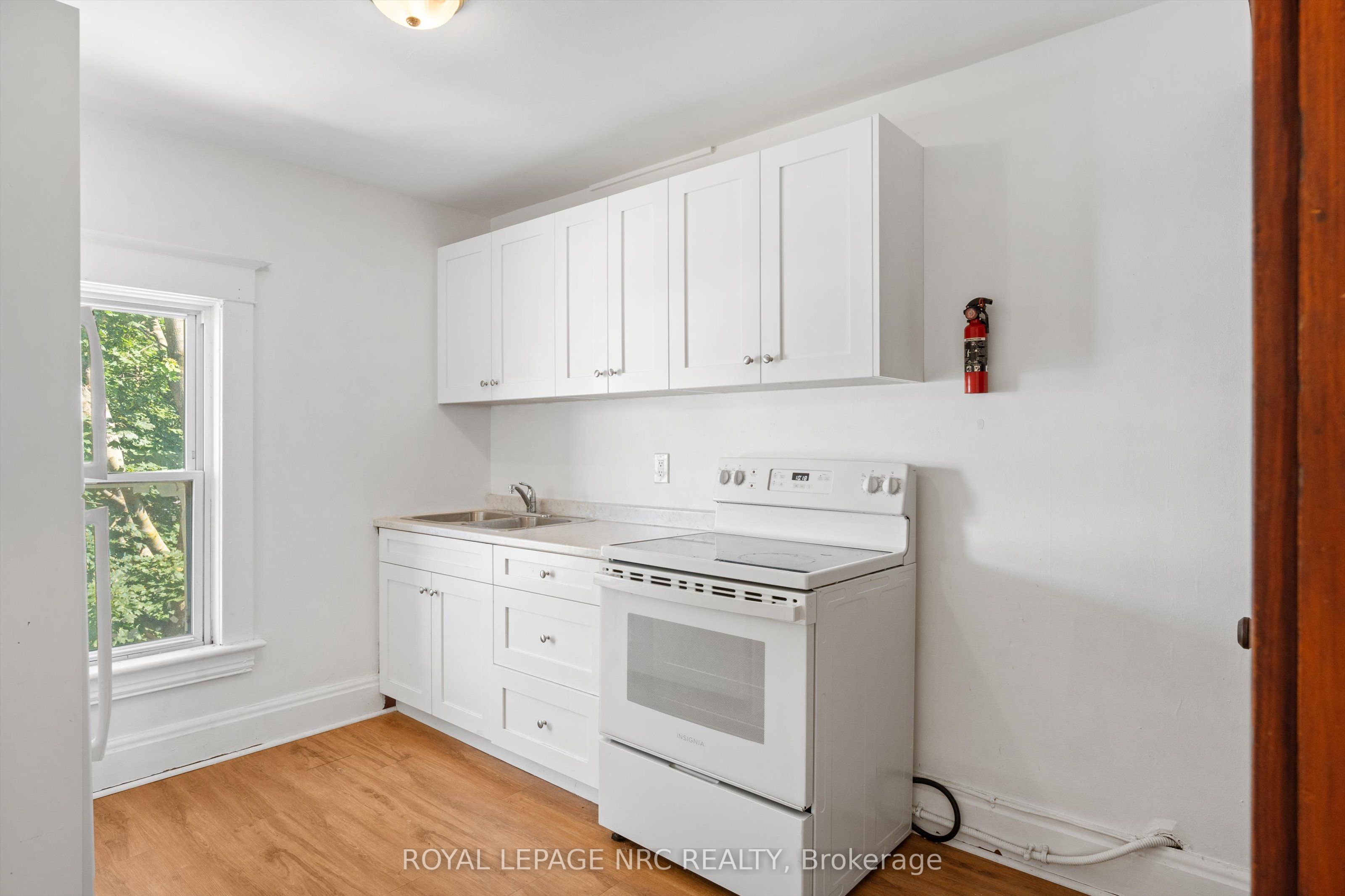 41 Louisa Street Property Photo 21