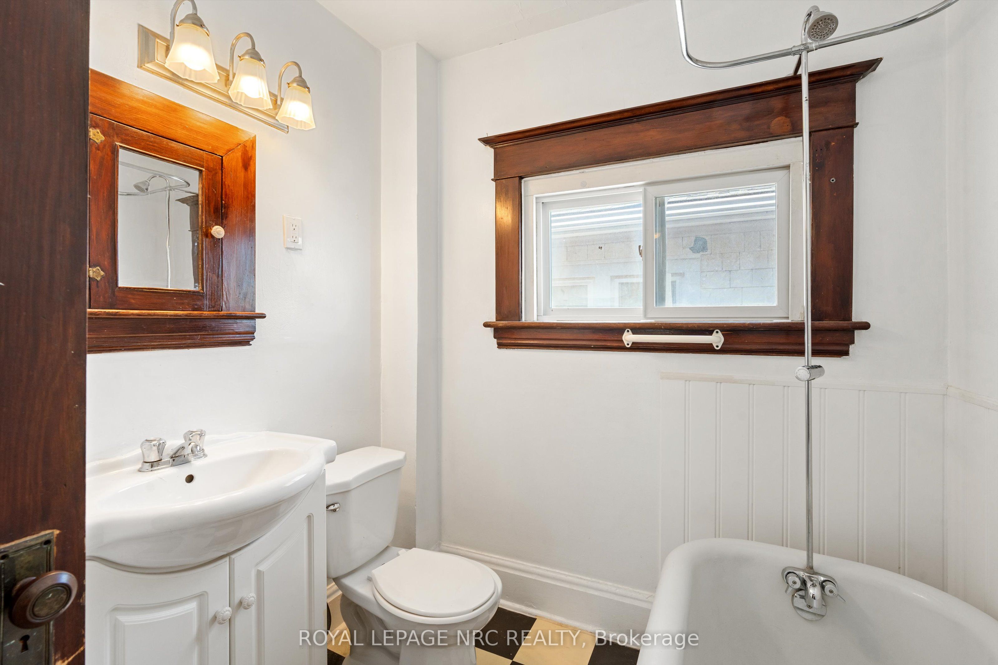 41 Louisa Street Property Photo 27