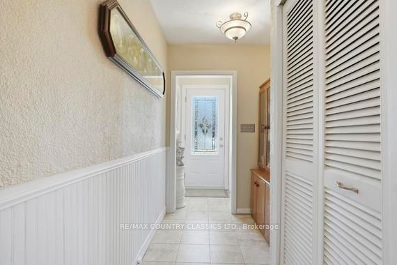 99 Maple Street Property Photo 14