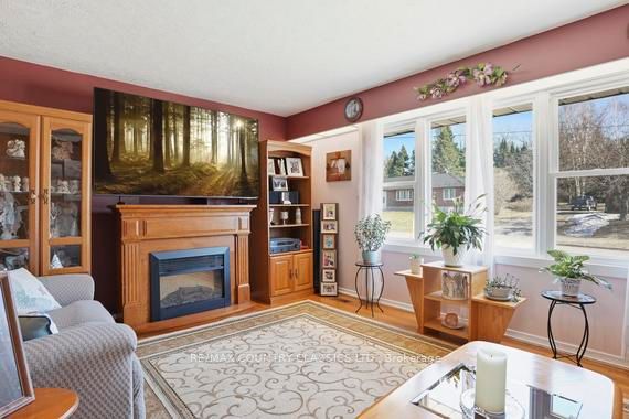 99 Maple Street Property Photo 19