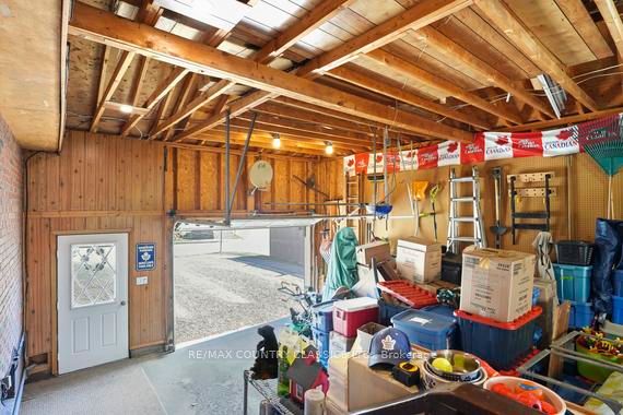 99 Maple Street Property Photo 36