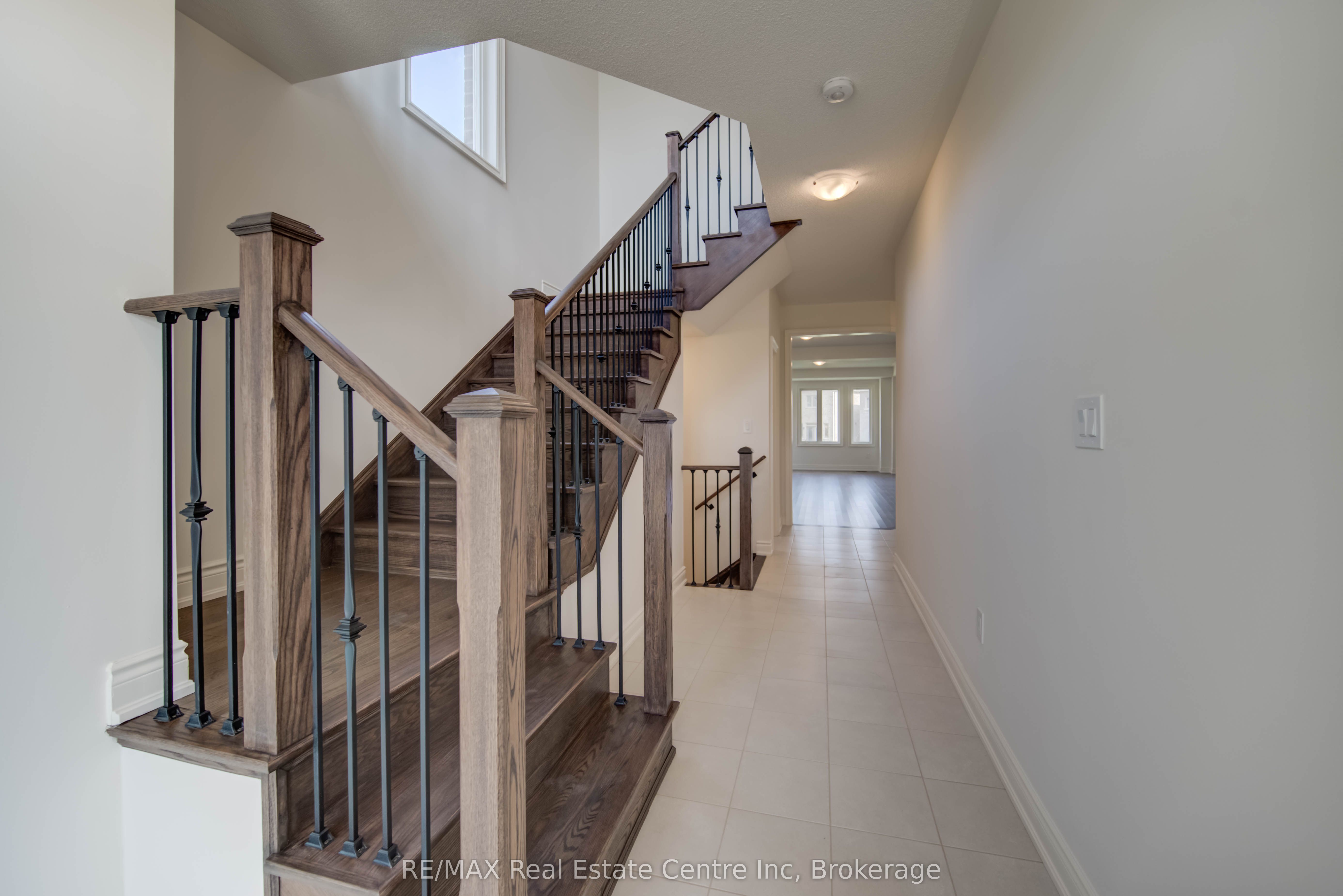 154 Attwater Drive Property Photo 5