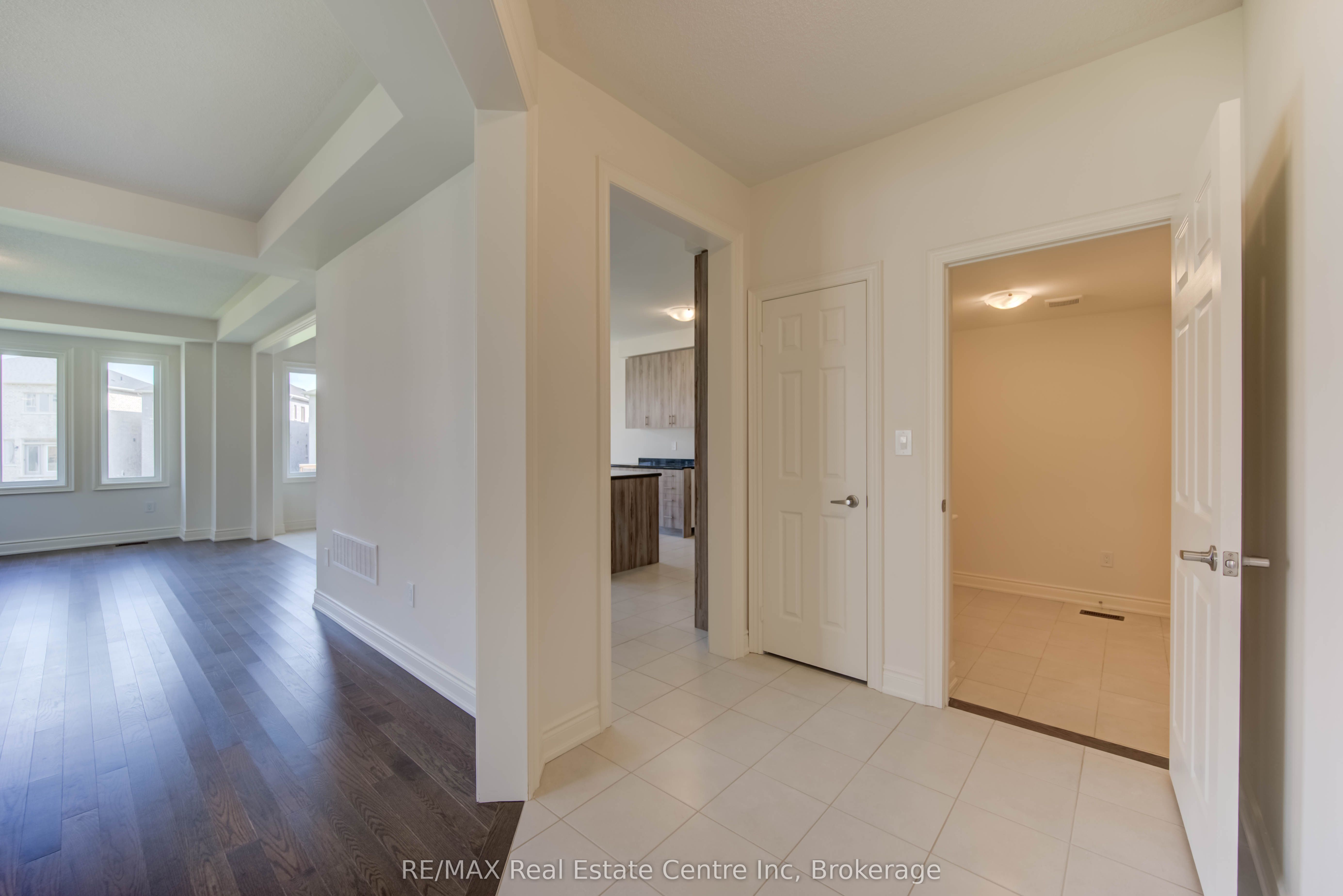 154 Attwater Drive Property Photo 11