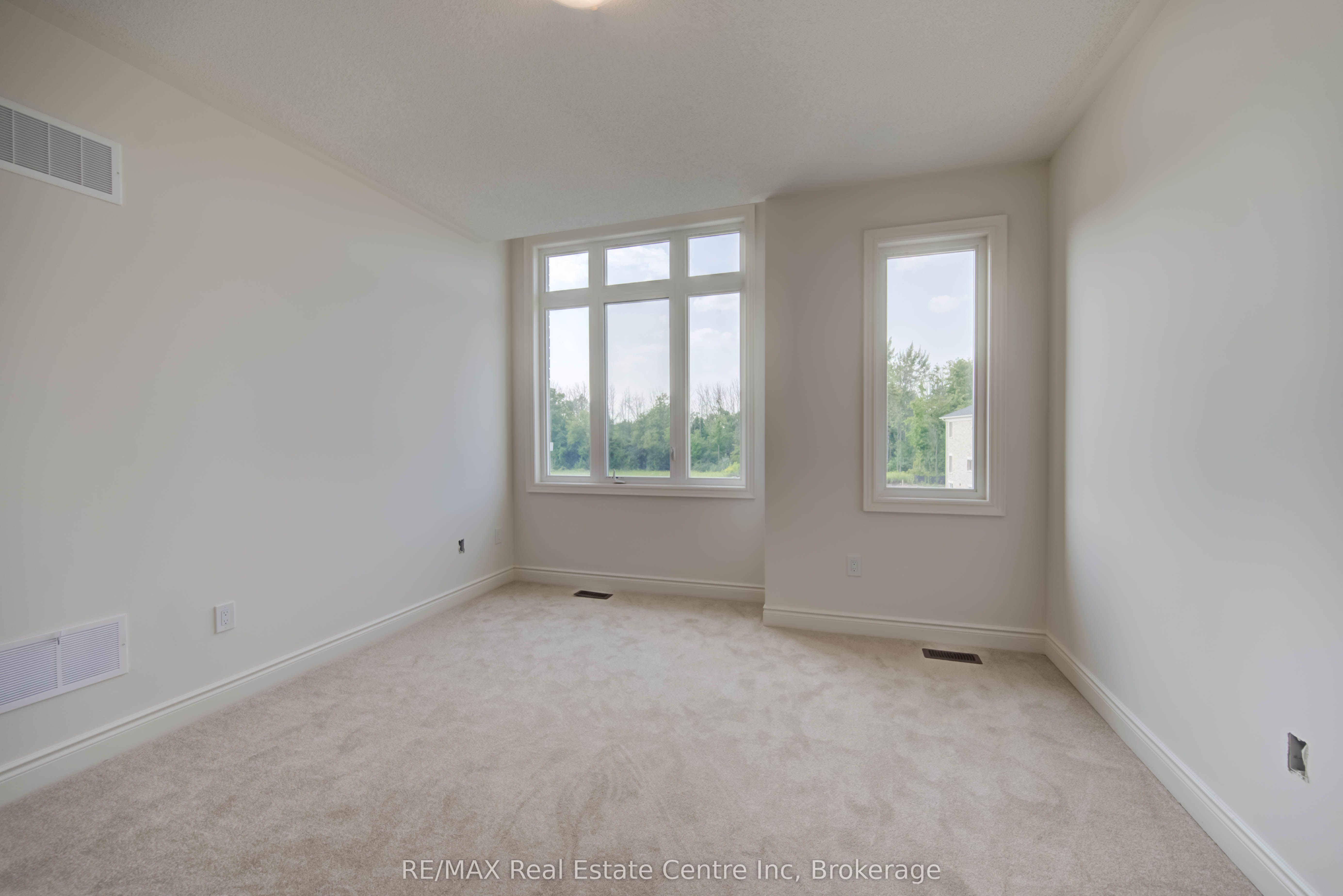 154 Attwater Drive Property Photo 21