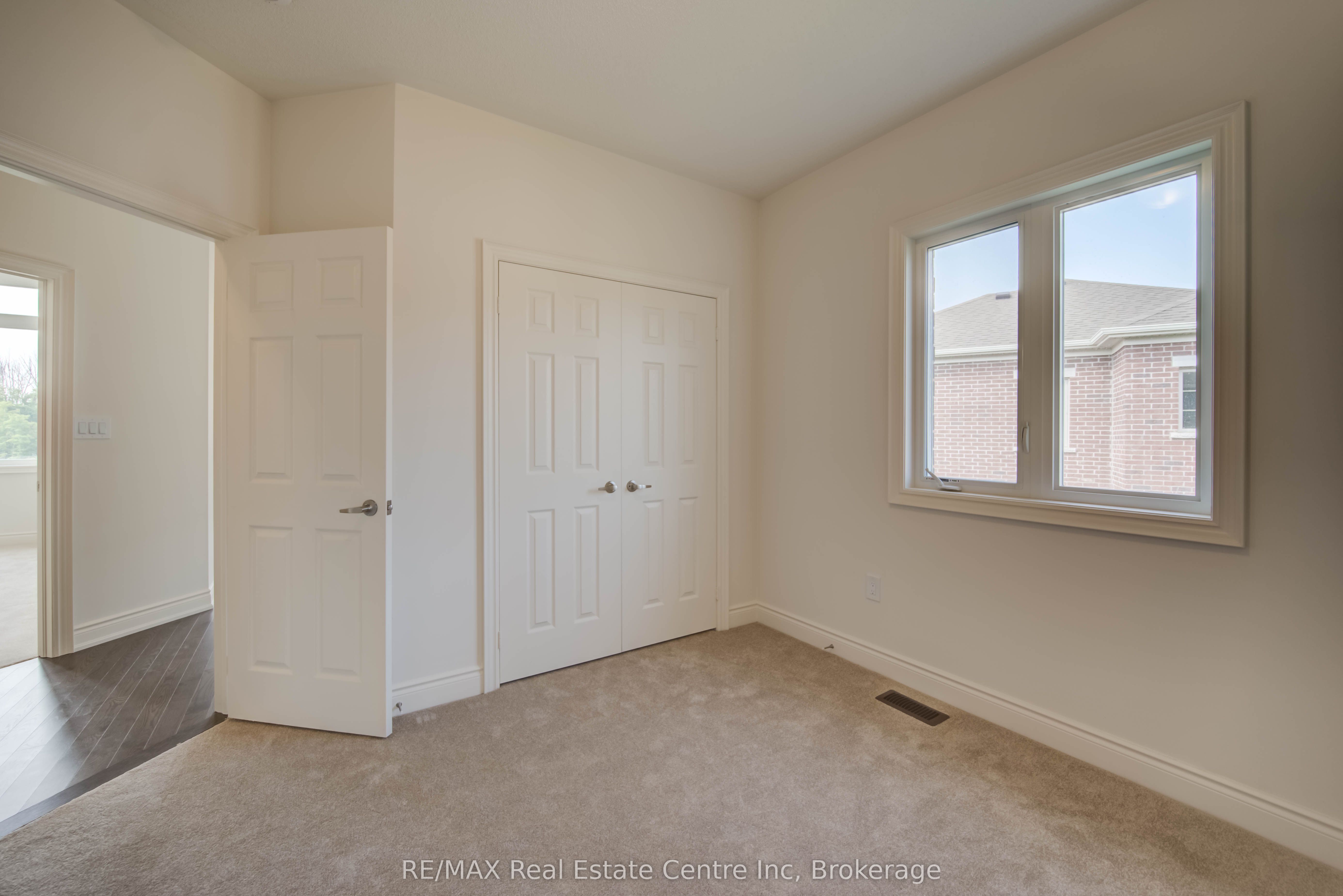 154 Attwater Drive Property Photo 25
