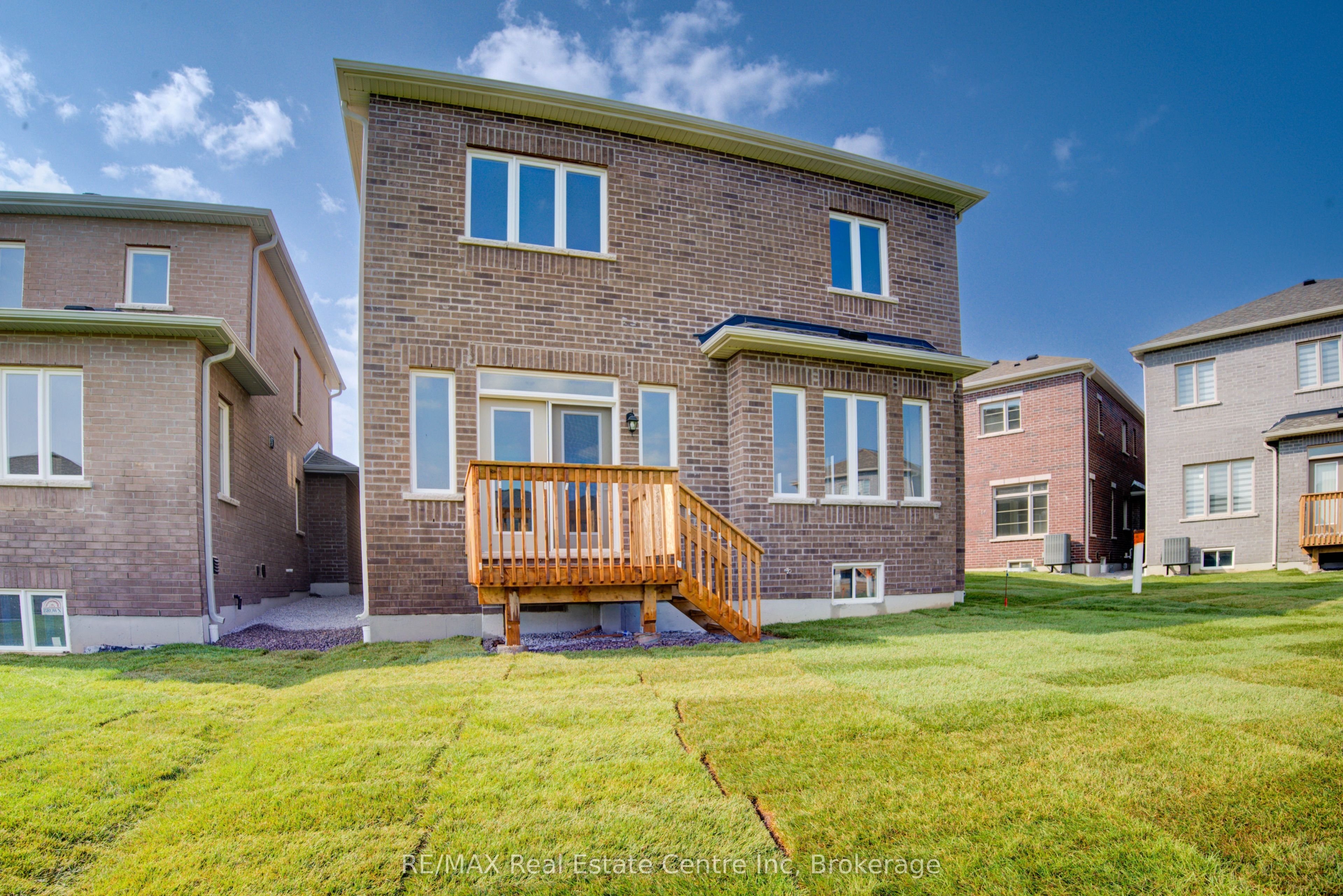 154 Attwater Drive Property Photo 41