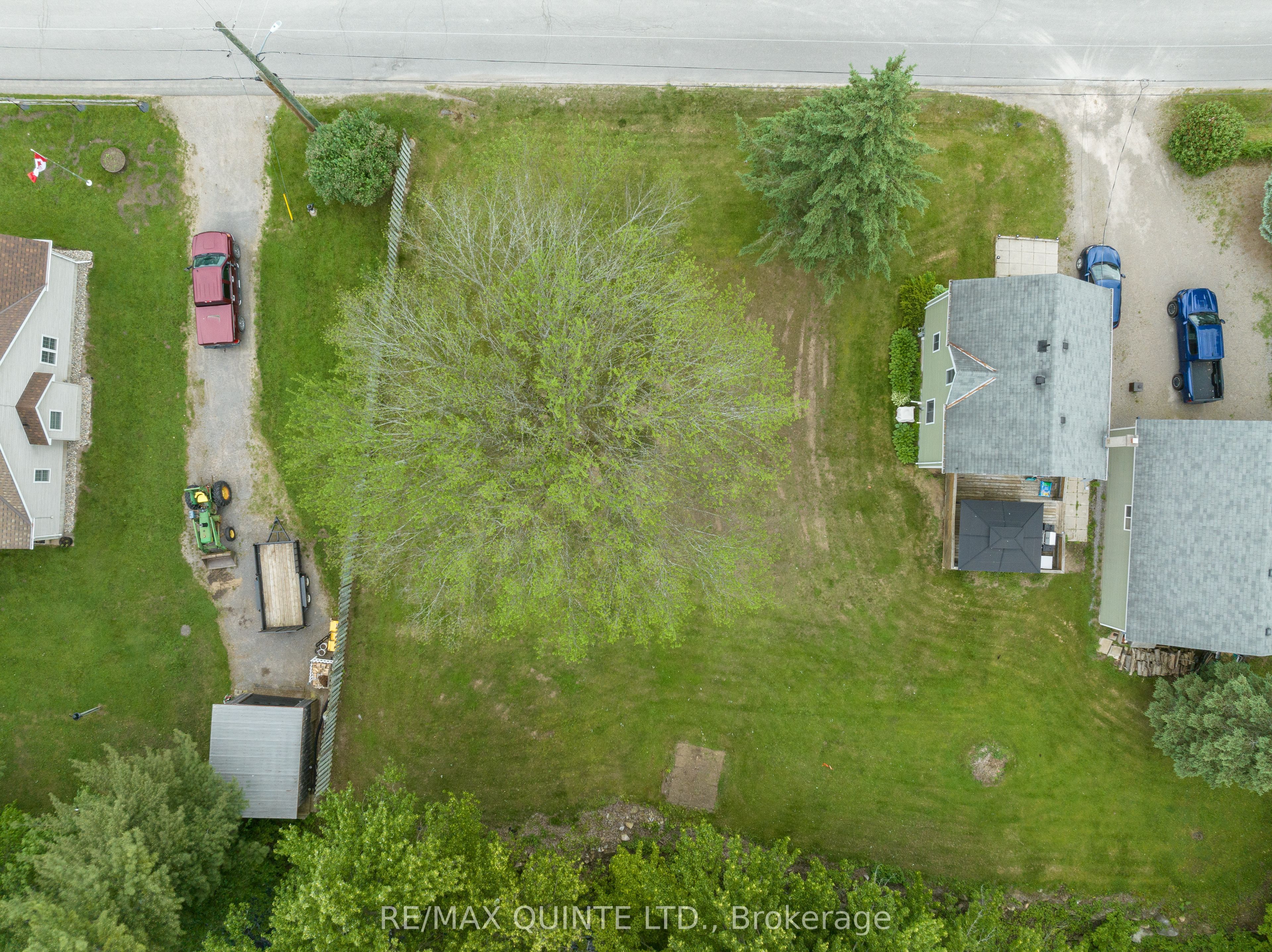 210 Alexander Street Property Photo 15