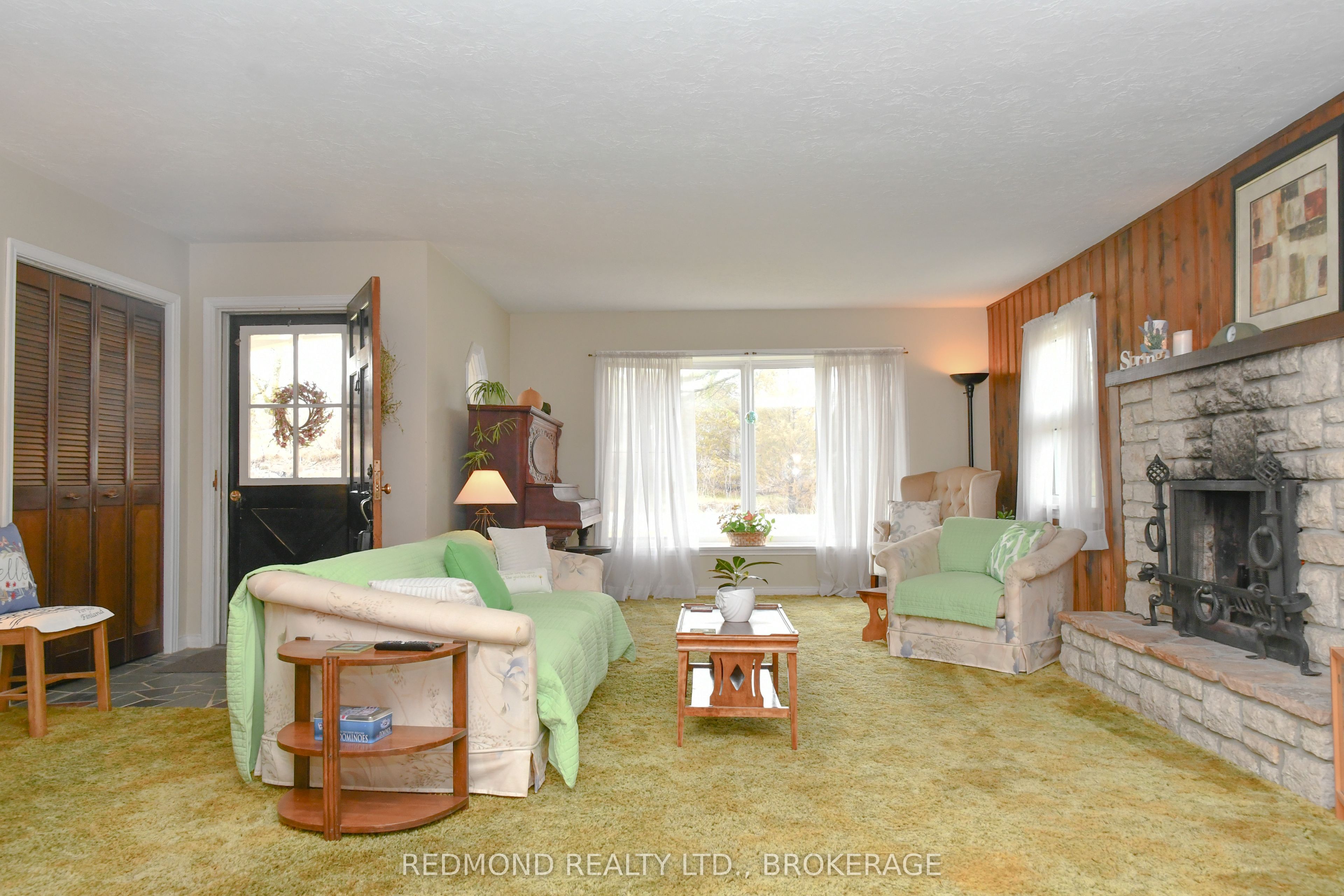 1319 County Rd 2 Road Property Photo 7