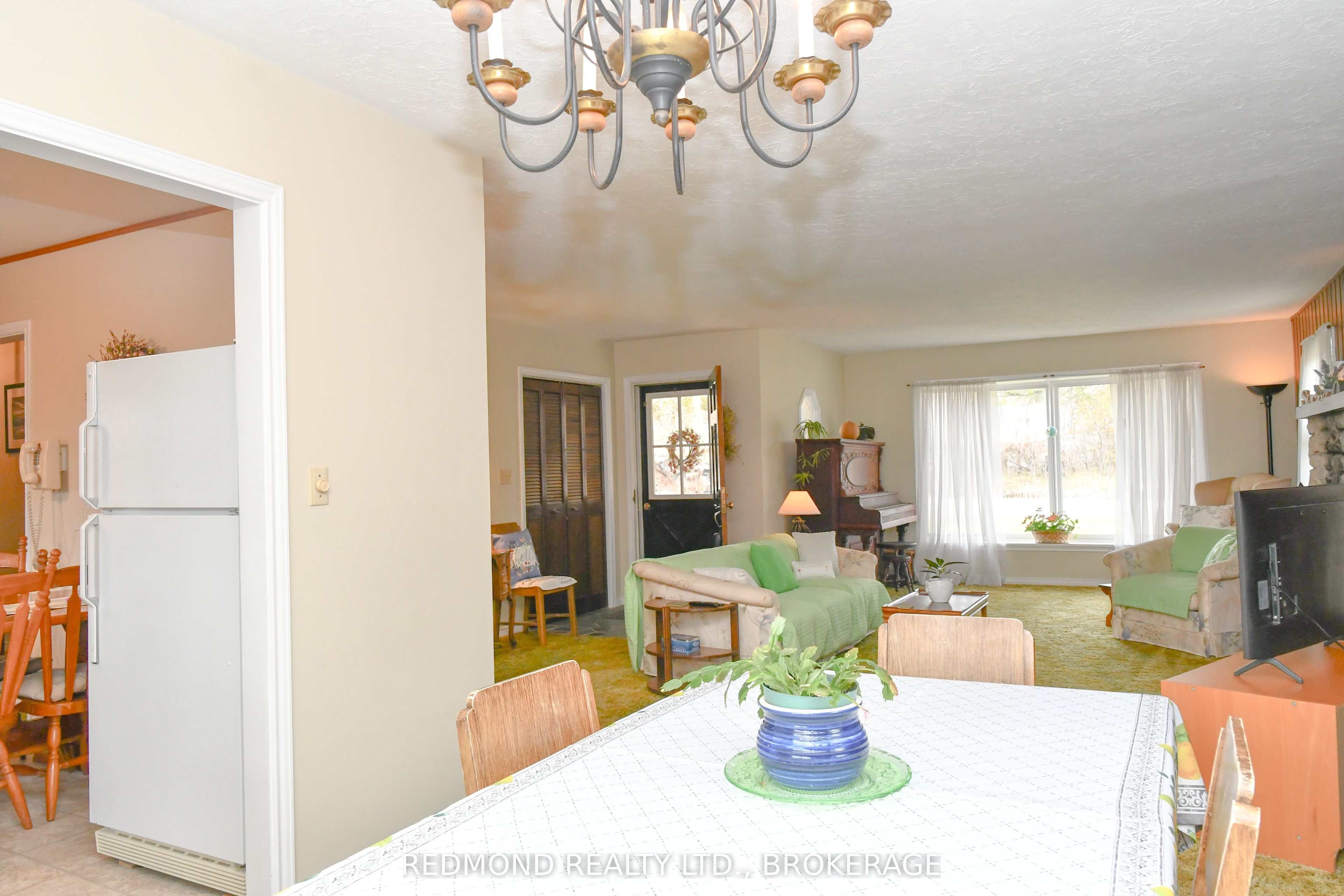 1319 County Rd 2 Road Property Photo 13