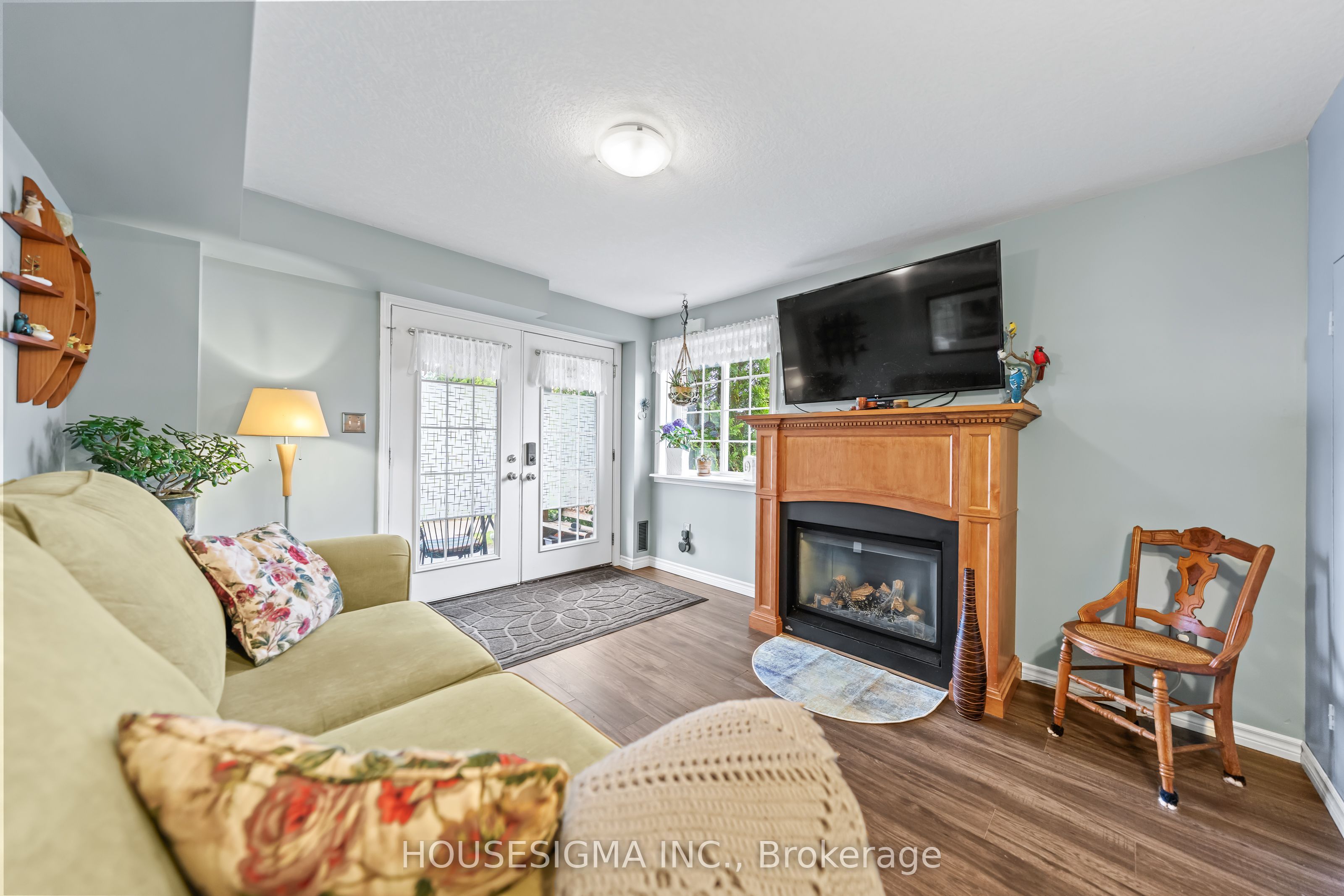 35 Mountford Drive 124 Property Photo 6