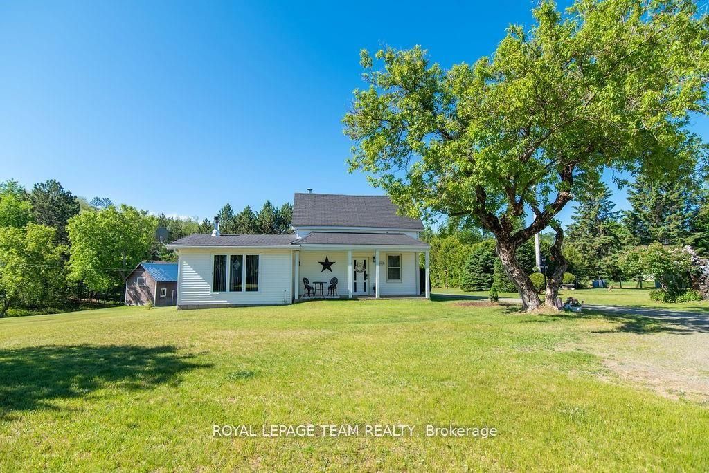 3709 Old Barrys Bay Road Property Photo 2