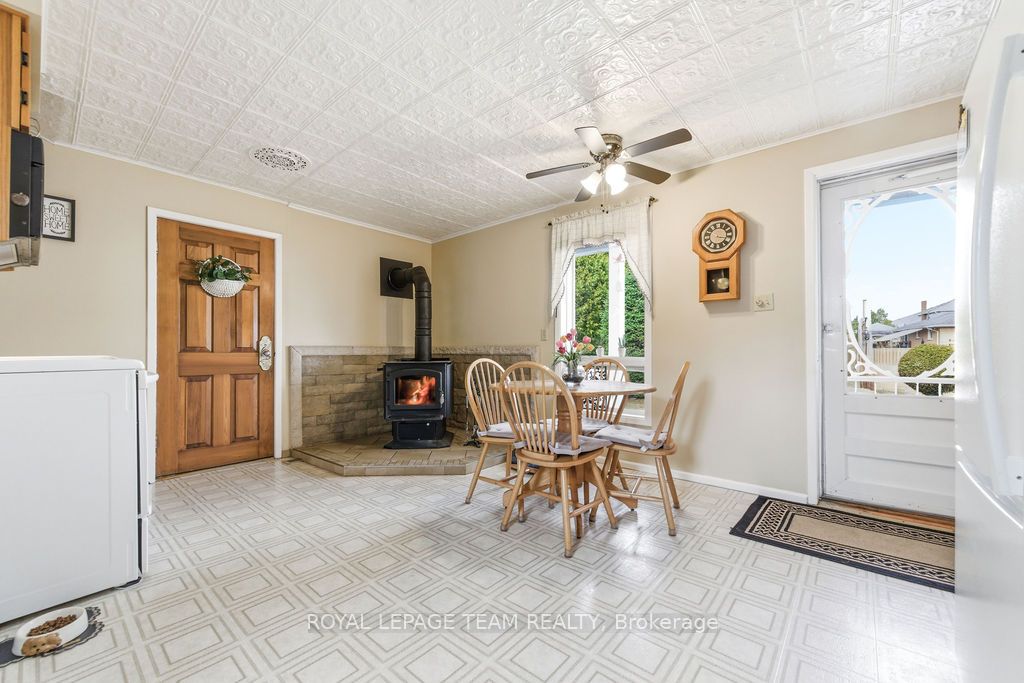 3709 Old Barrys Bay Road Property Photo 42