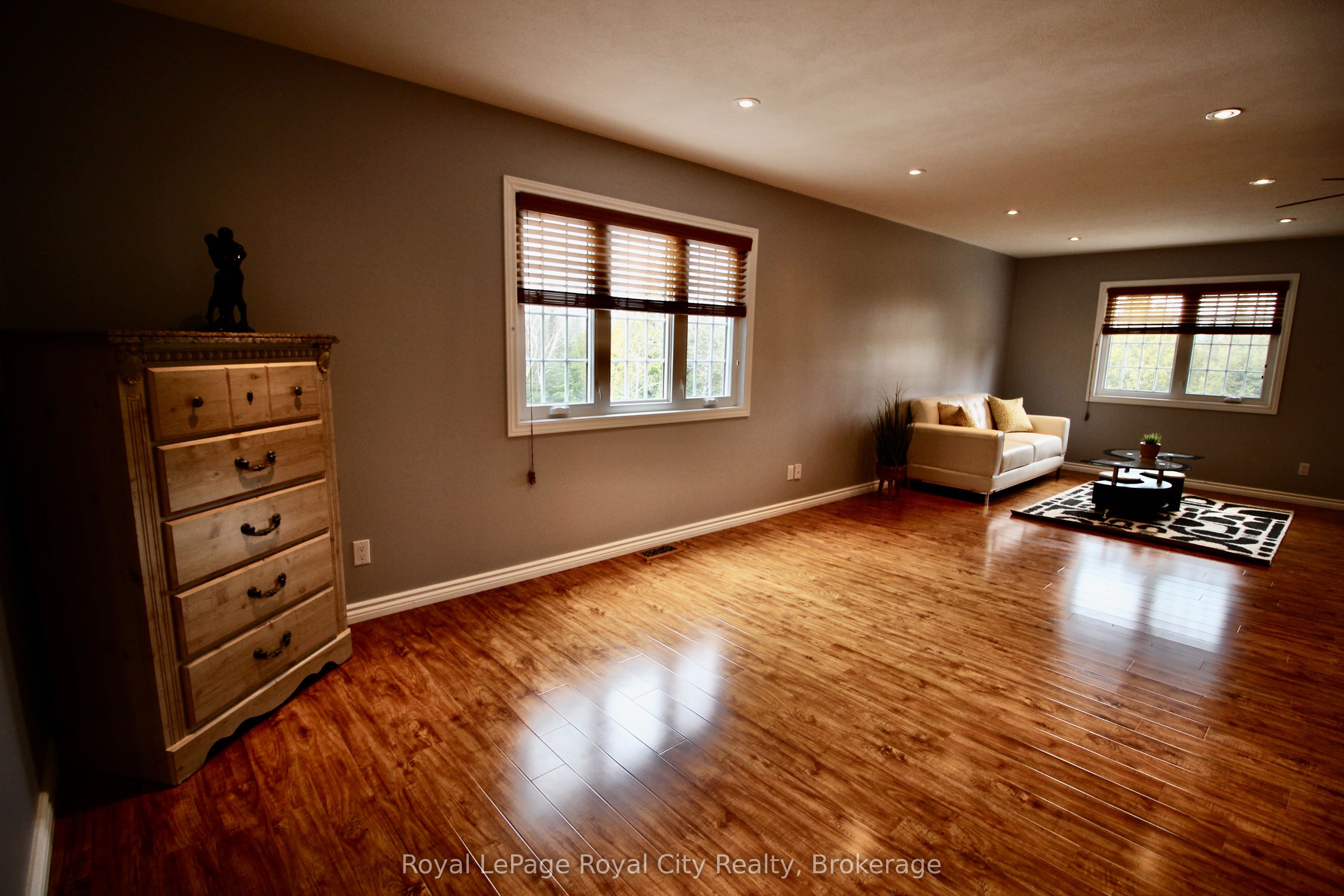 13 Elgin Street Property Photo 33
