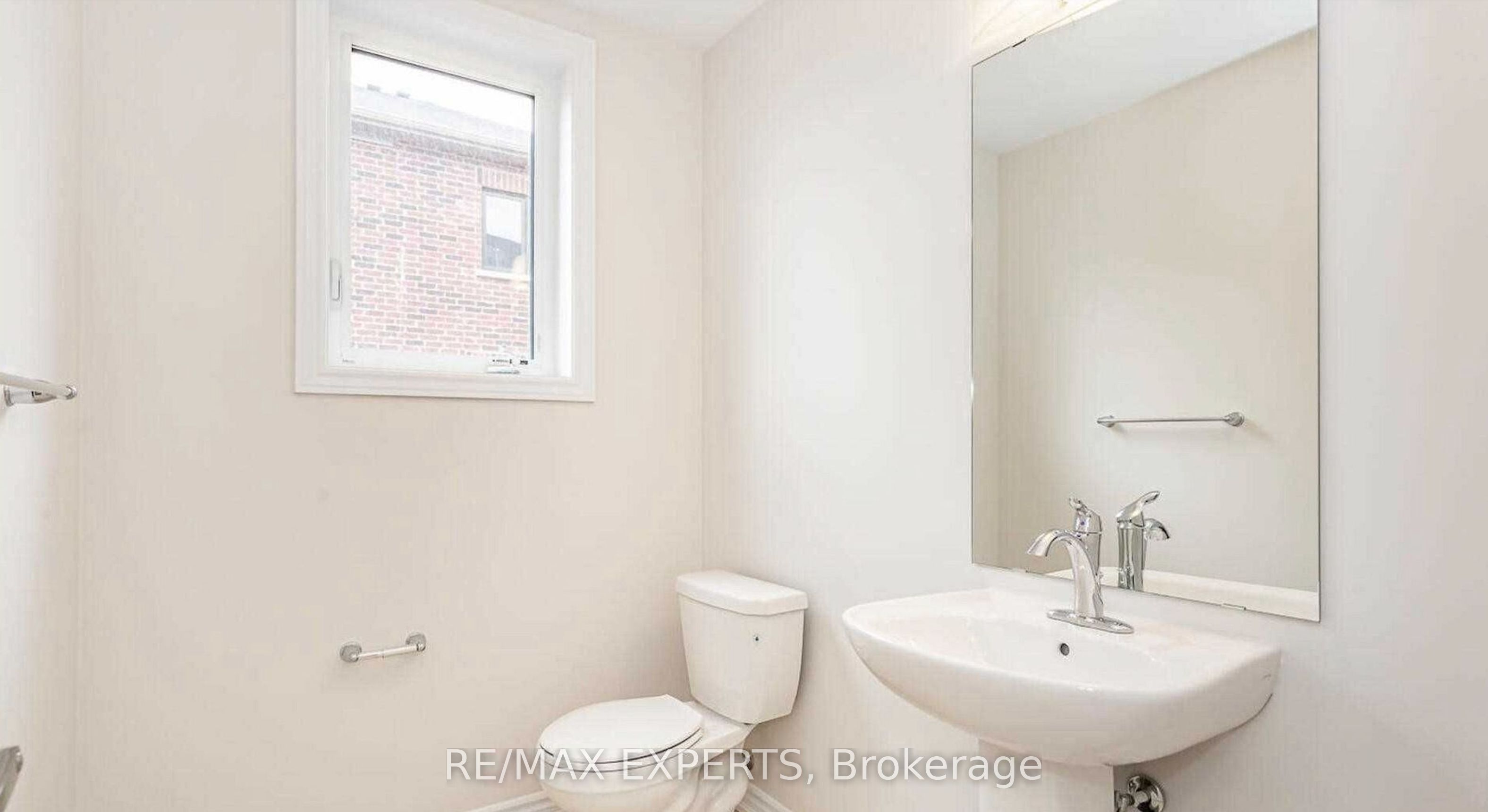 72 Malcolm Crescent Property Photo 7