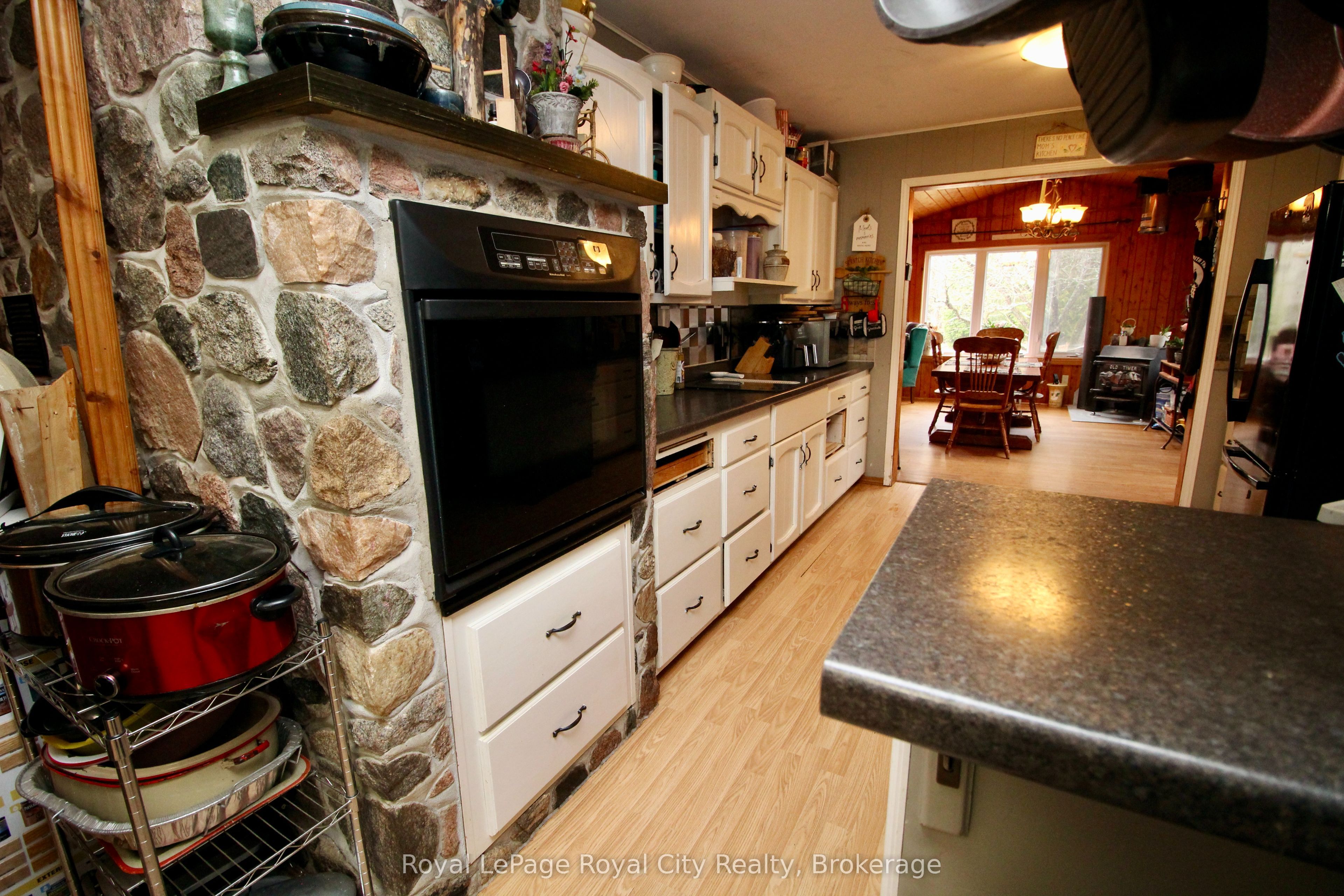 192 Mcarthur Road Property Photo 2