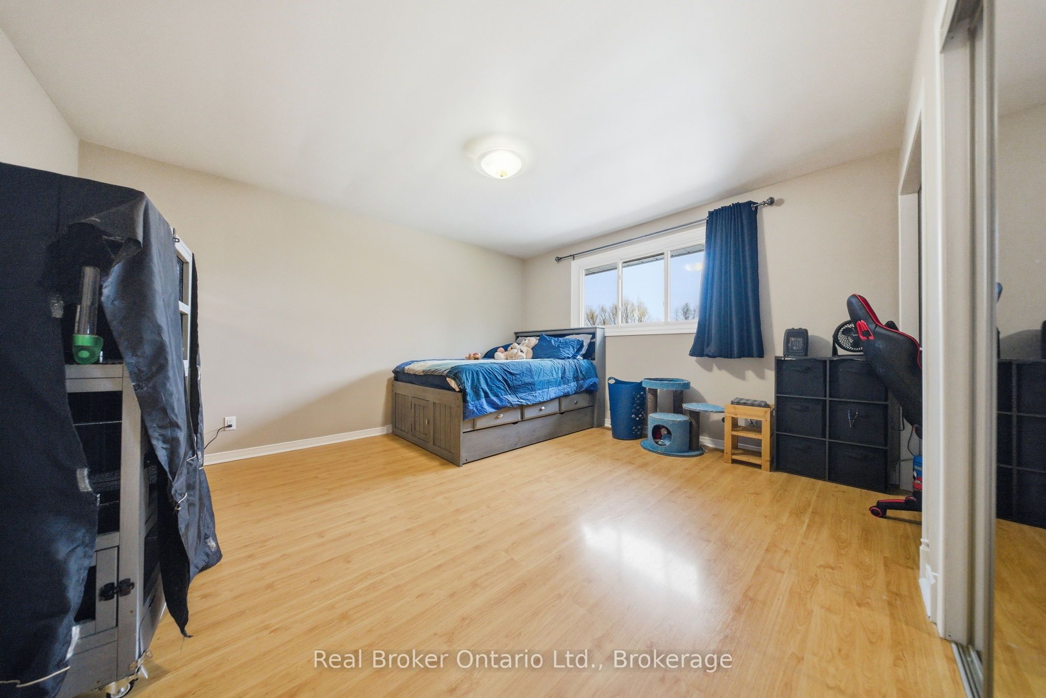 11 Burtch Road Property Photo 16