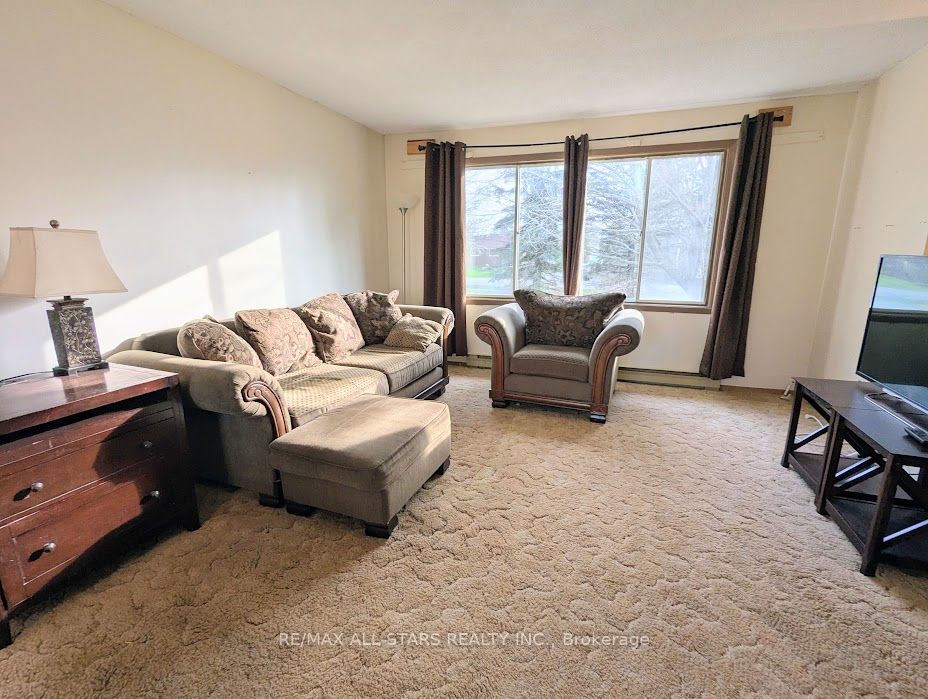 23 Valley Road Property Photo 8