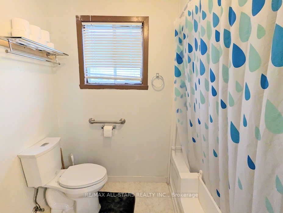 23 Valley Road Property Photo 22