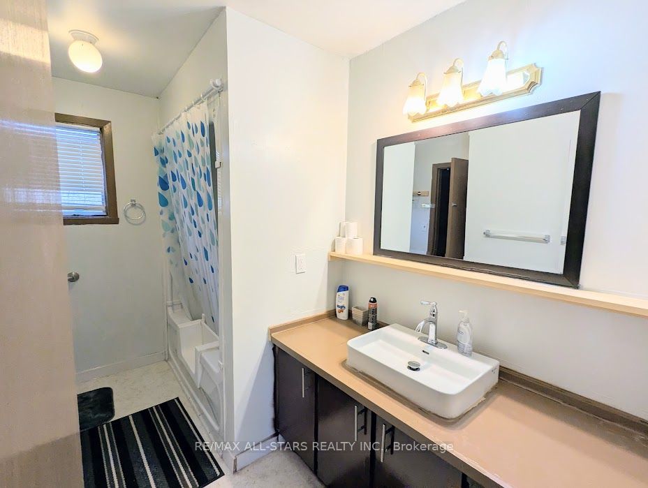 23 Valley Road Property Photo 23