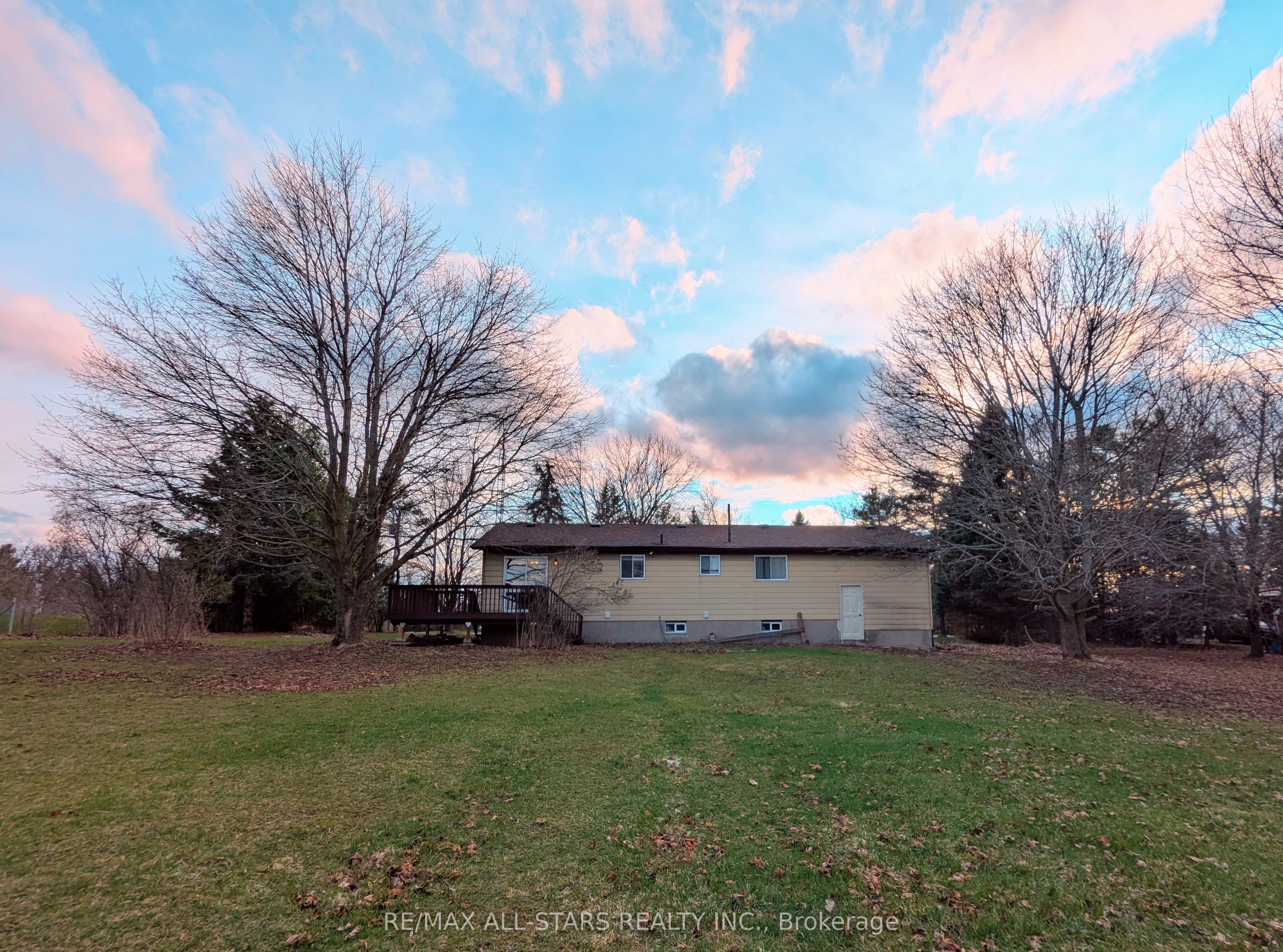 23 Valley Road Property Photo 31