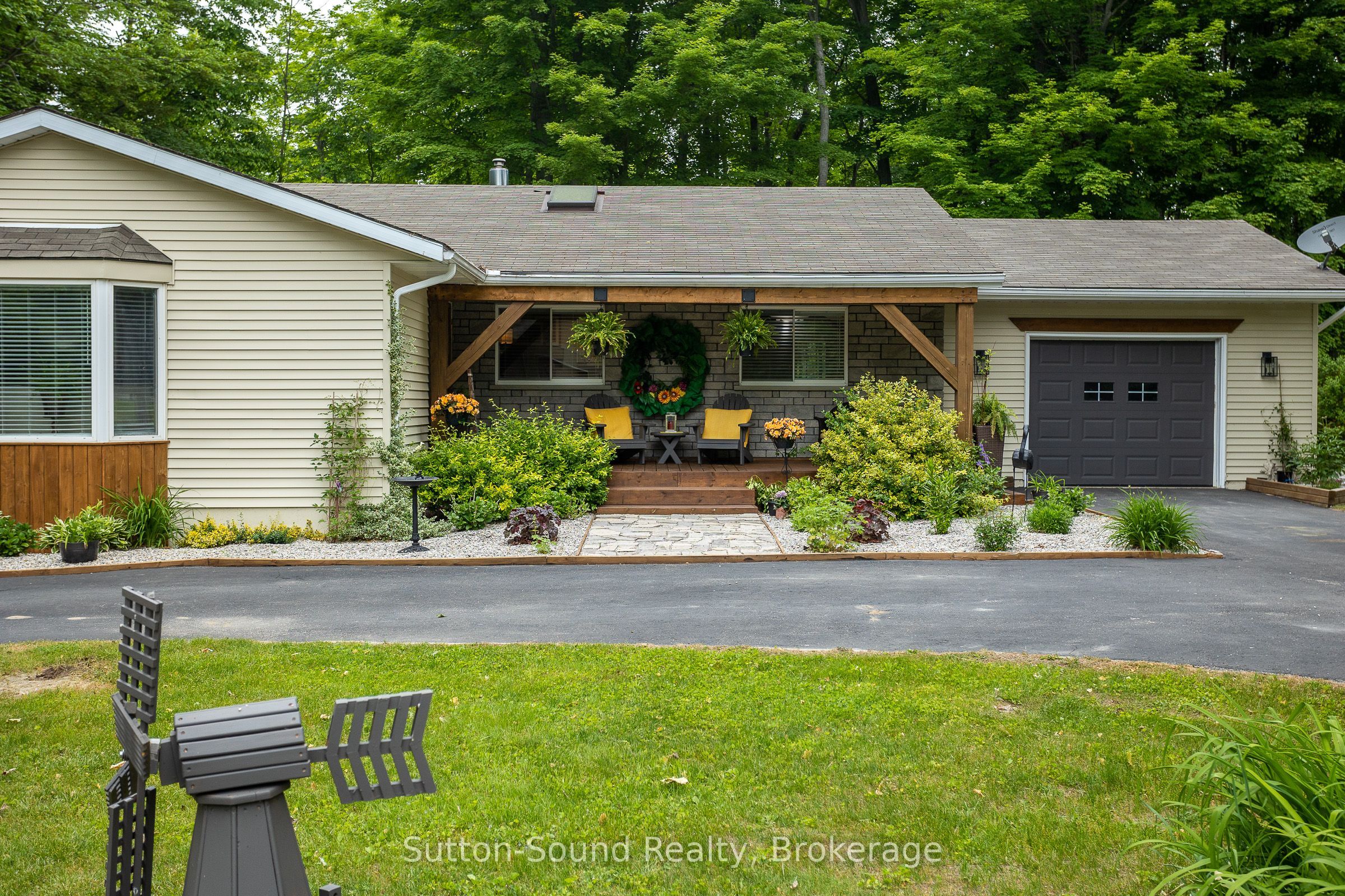 7 Sandy Pines Trail Property Photo 5