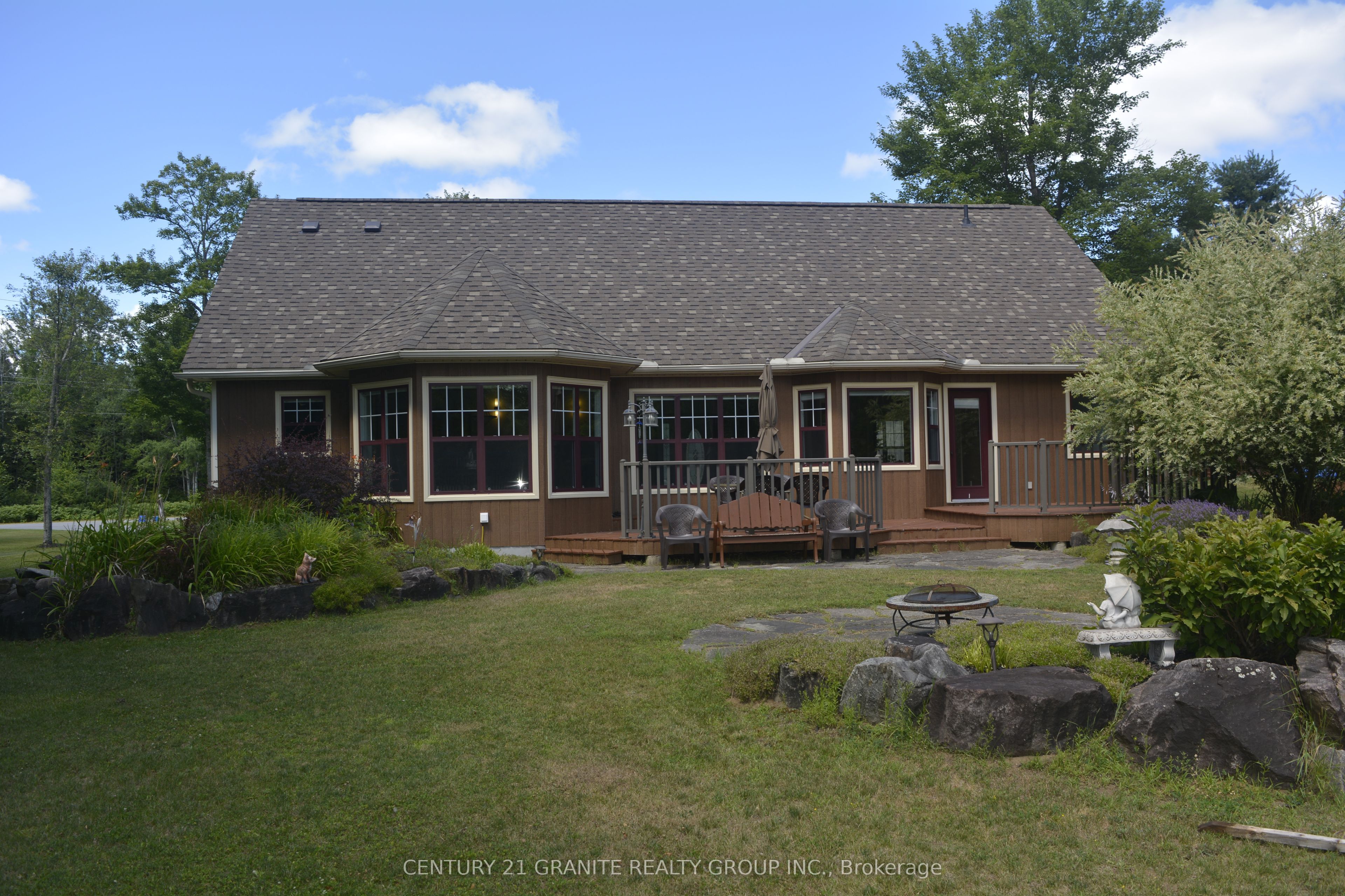 52 Nicklaus Drive Property Photo 4