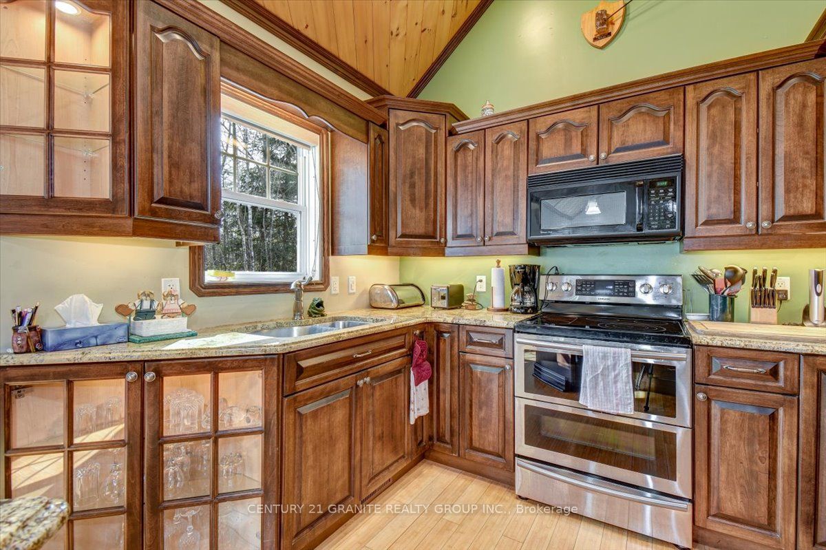 52 Nicklaus Drive Property Photo 14