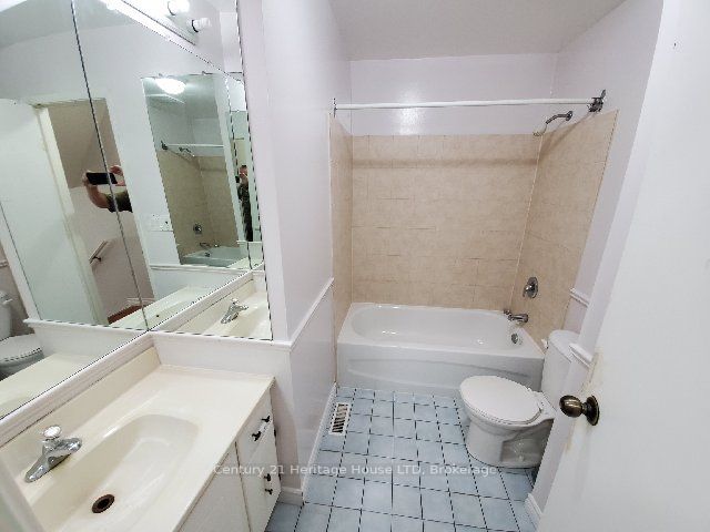 542 First Avenue N Property Photo 8