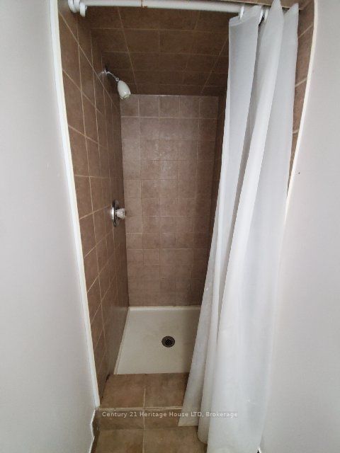 542 First Avenue N Property Photo 9