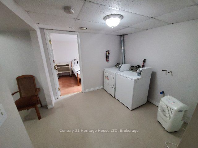 542 First Avenue N Property Photo 10