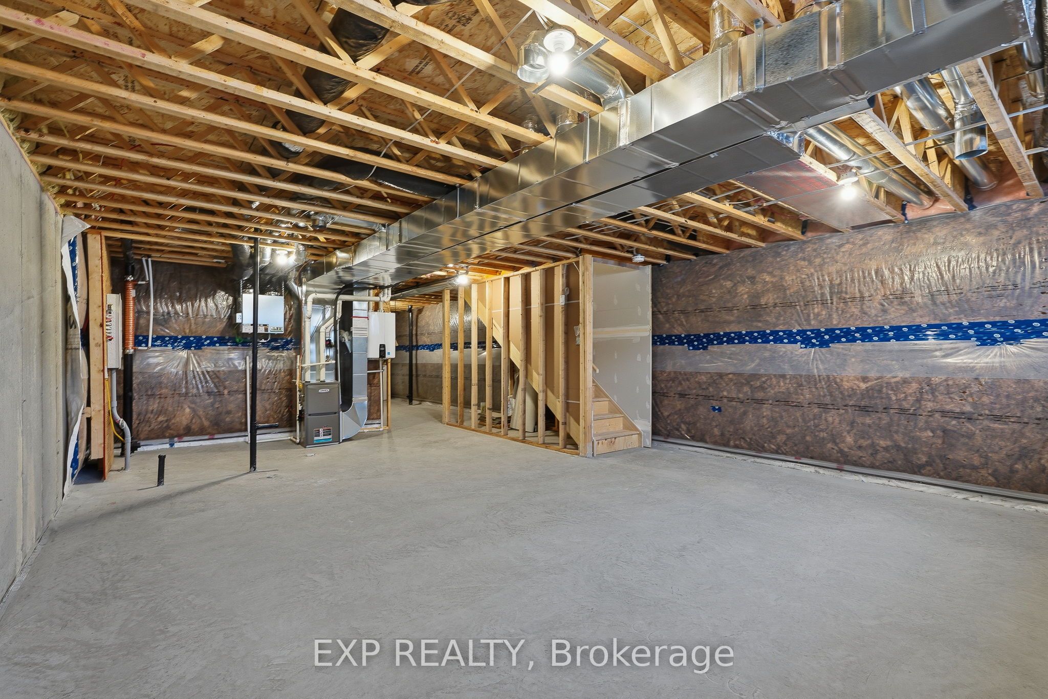 247 Sumac Crescent Street Property Photo 16