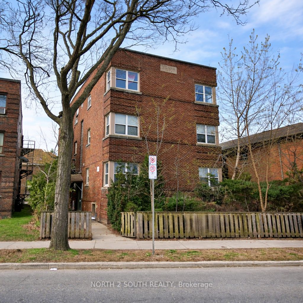 1024 King Street E 9 Property Photo 10