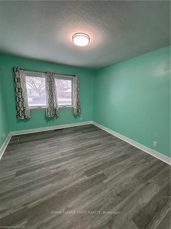 118 Jacobson Avenue Property Photo 10
