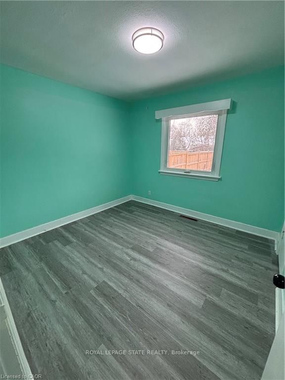 118 Jacobson Avenue Property Photo 11