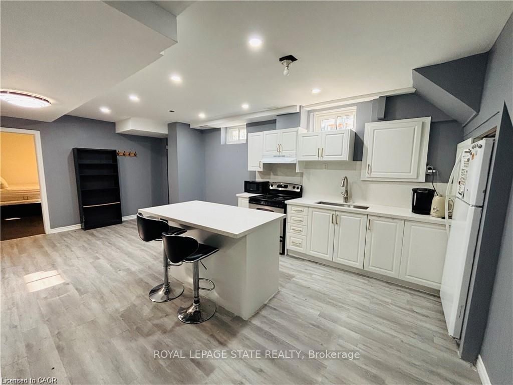 118 Jacobson Avenue Property Photo 15