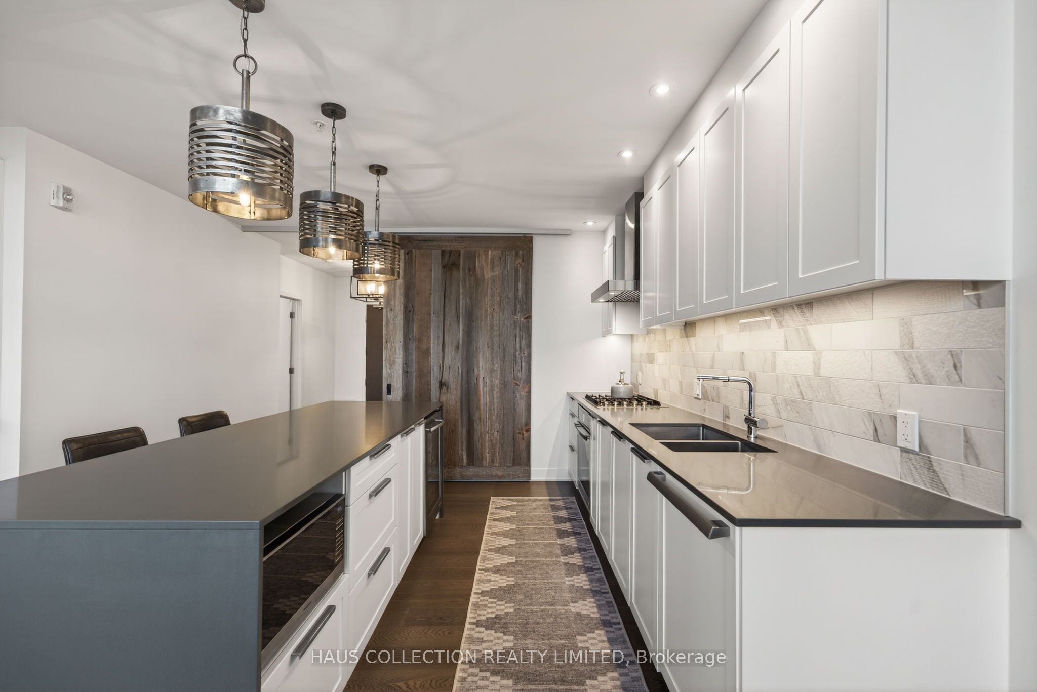 20 Daly Avenue Ph2302 Property Photo 6