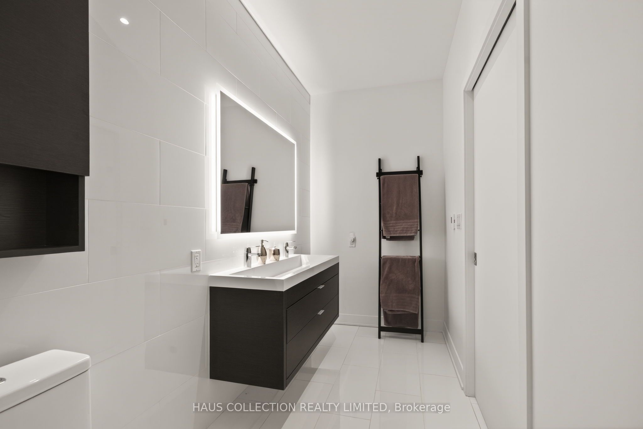 20 Daly Avenue Ph2302 Property Photo 28