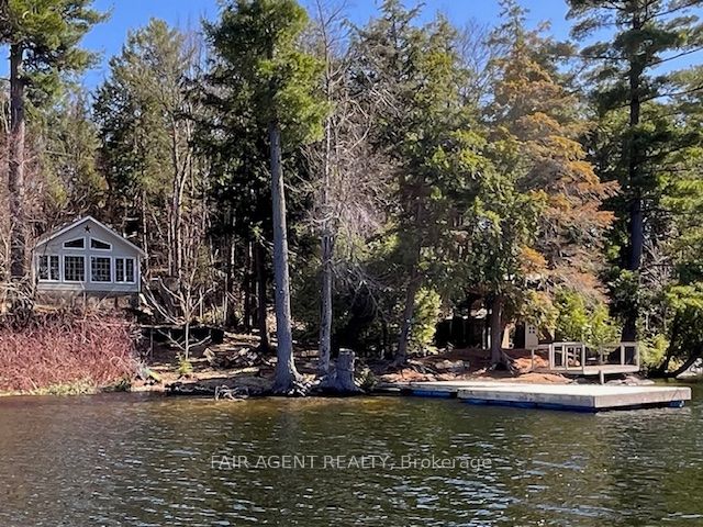 25 Goods Island Property Photo 1