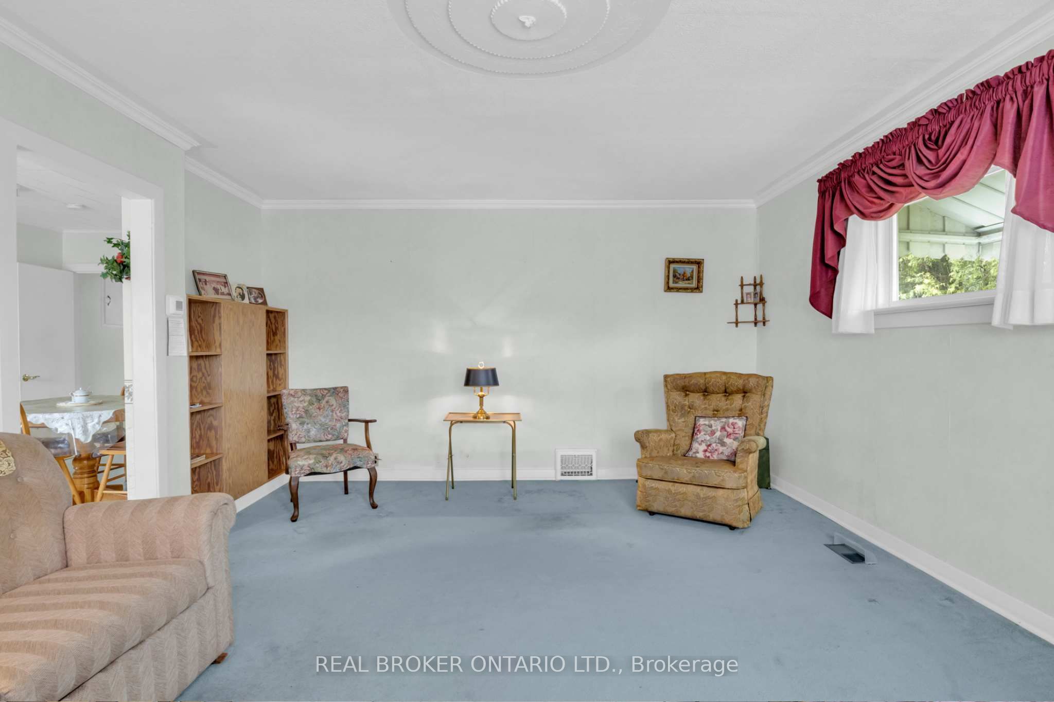 104 King Street Property Photo 19