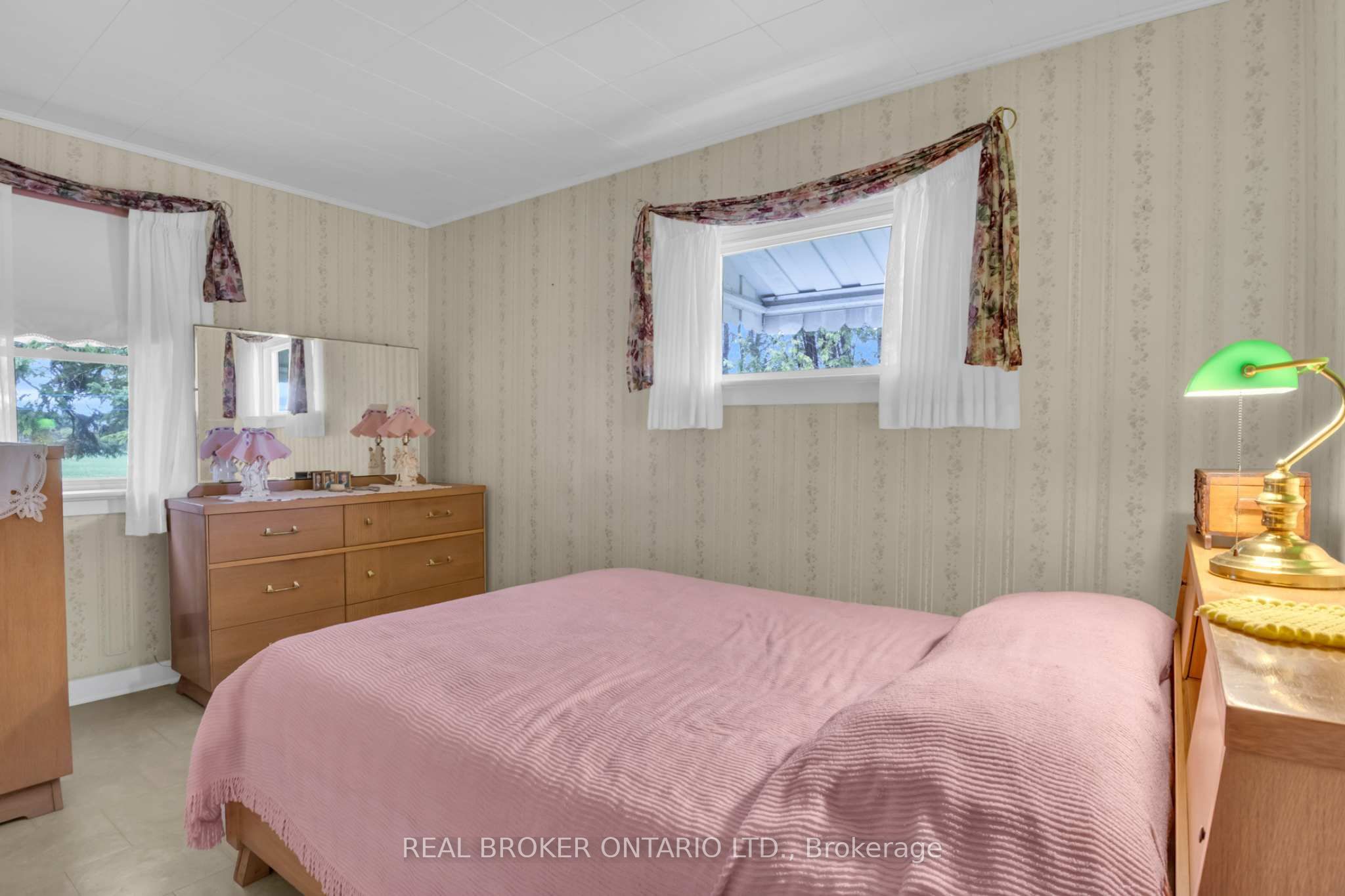 104 King Street Property Photo 21