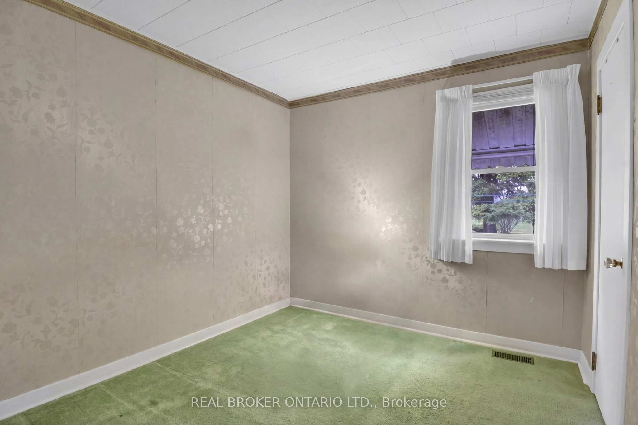104 King Street Property Photo 24
