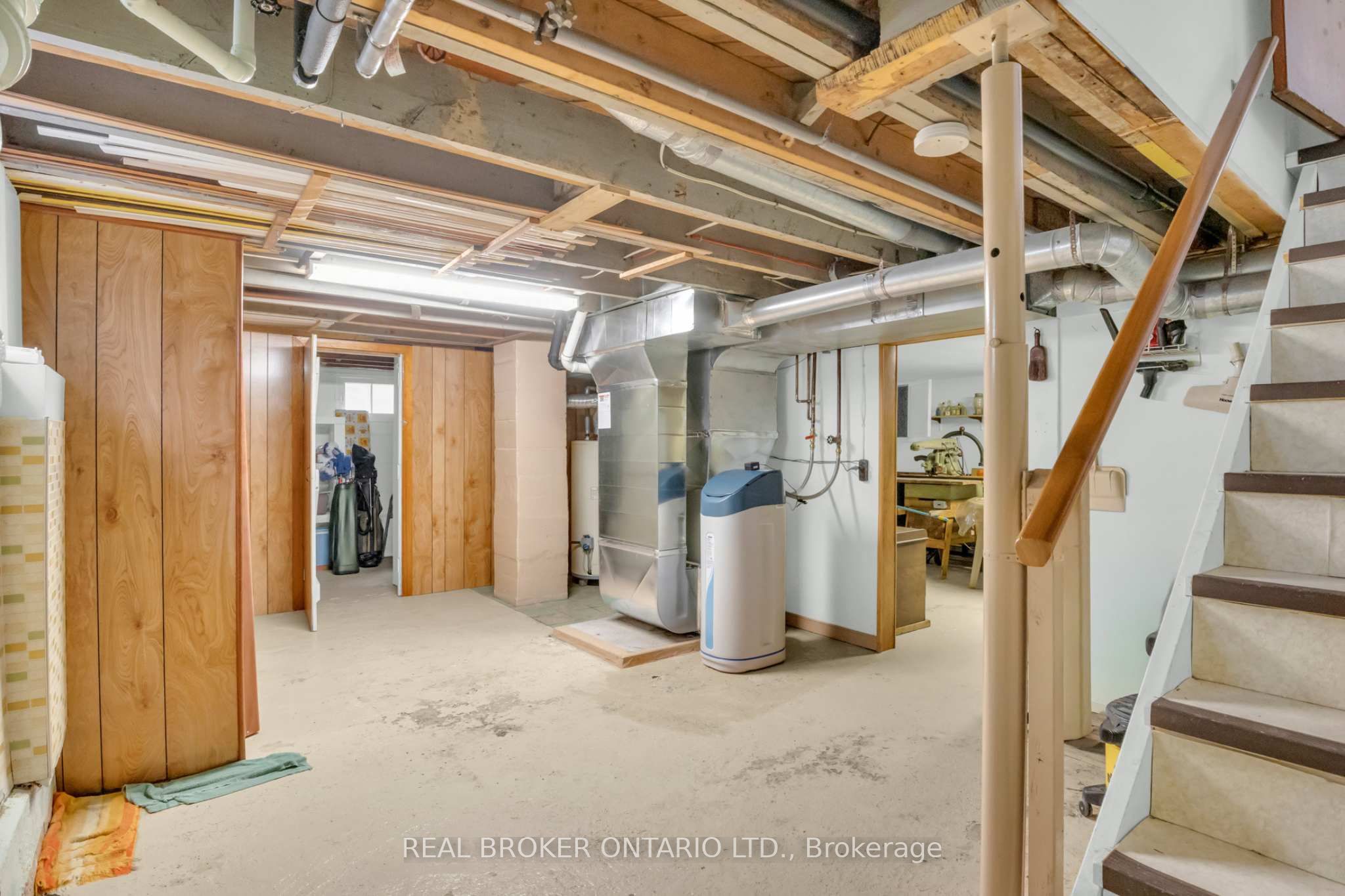 104 King Street Property Photo 26