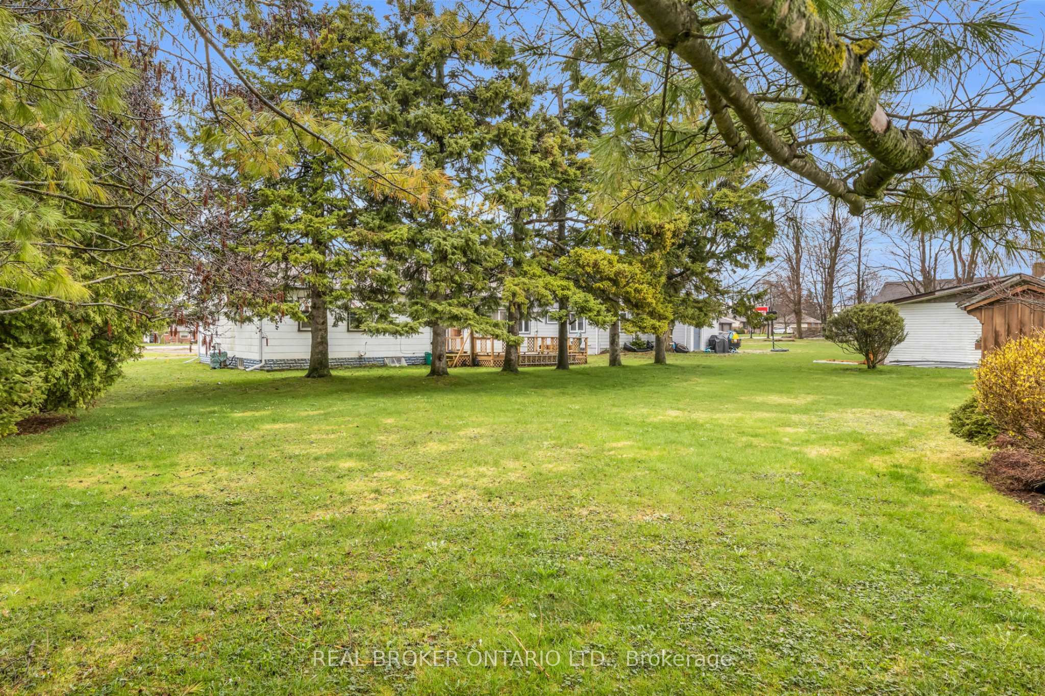 104 King Street Property Photo 32