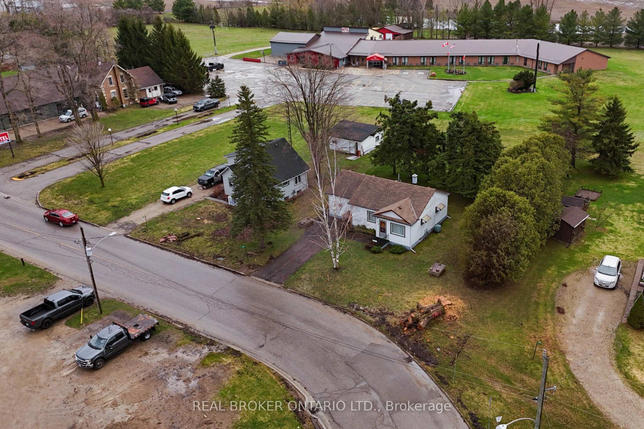 104 King Street Property Photo 34