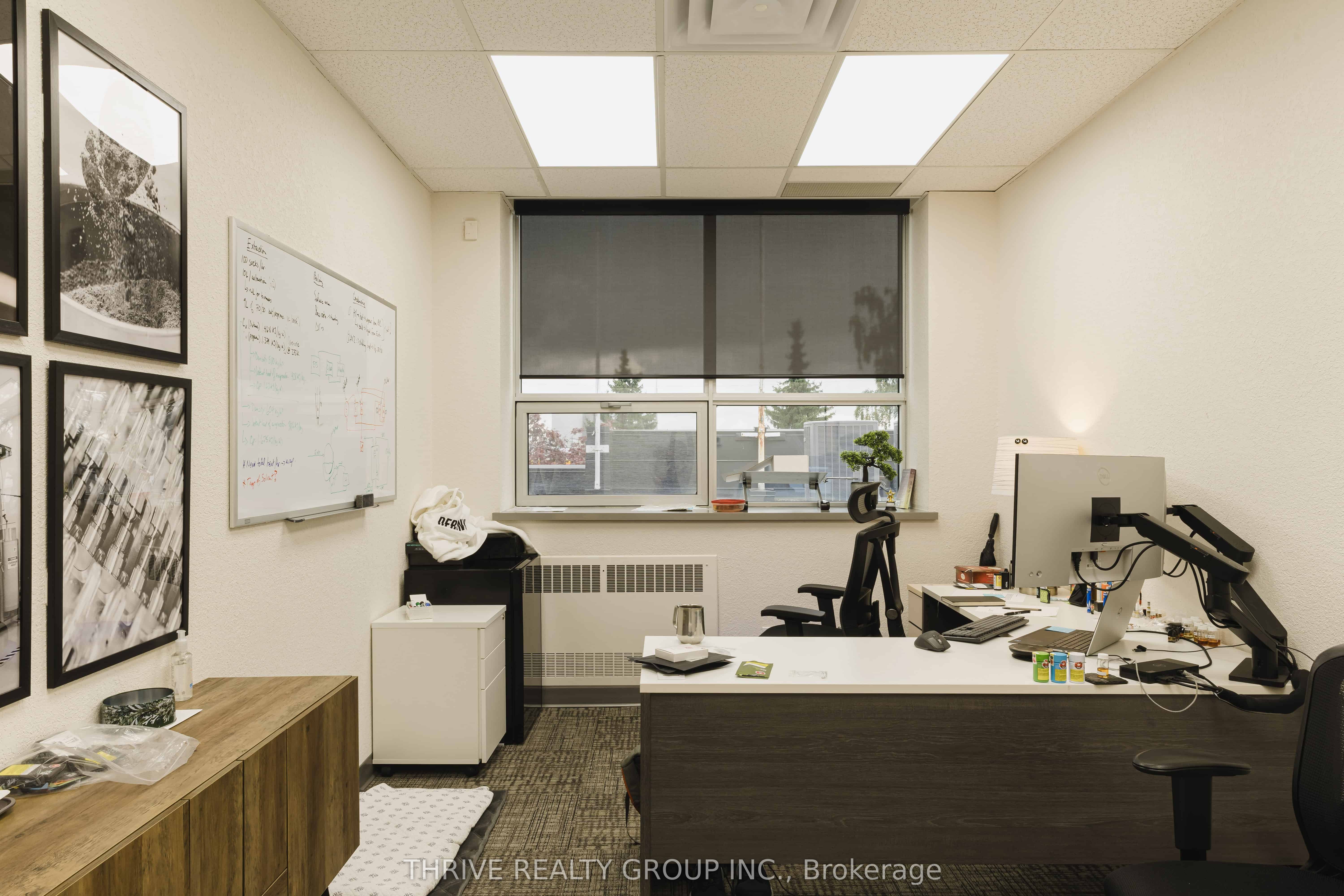 516 John Street N 215 Property Photo 24
